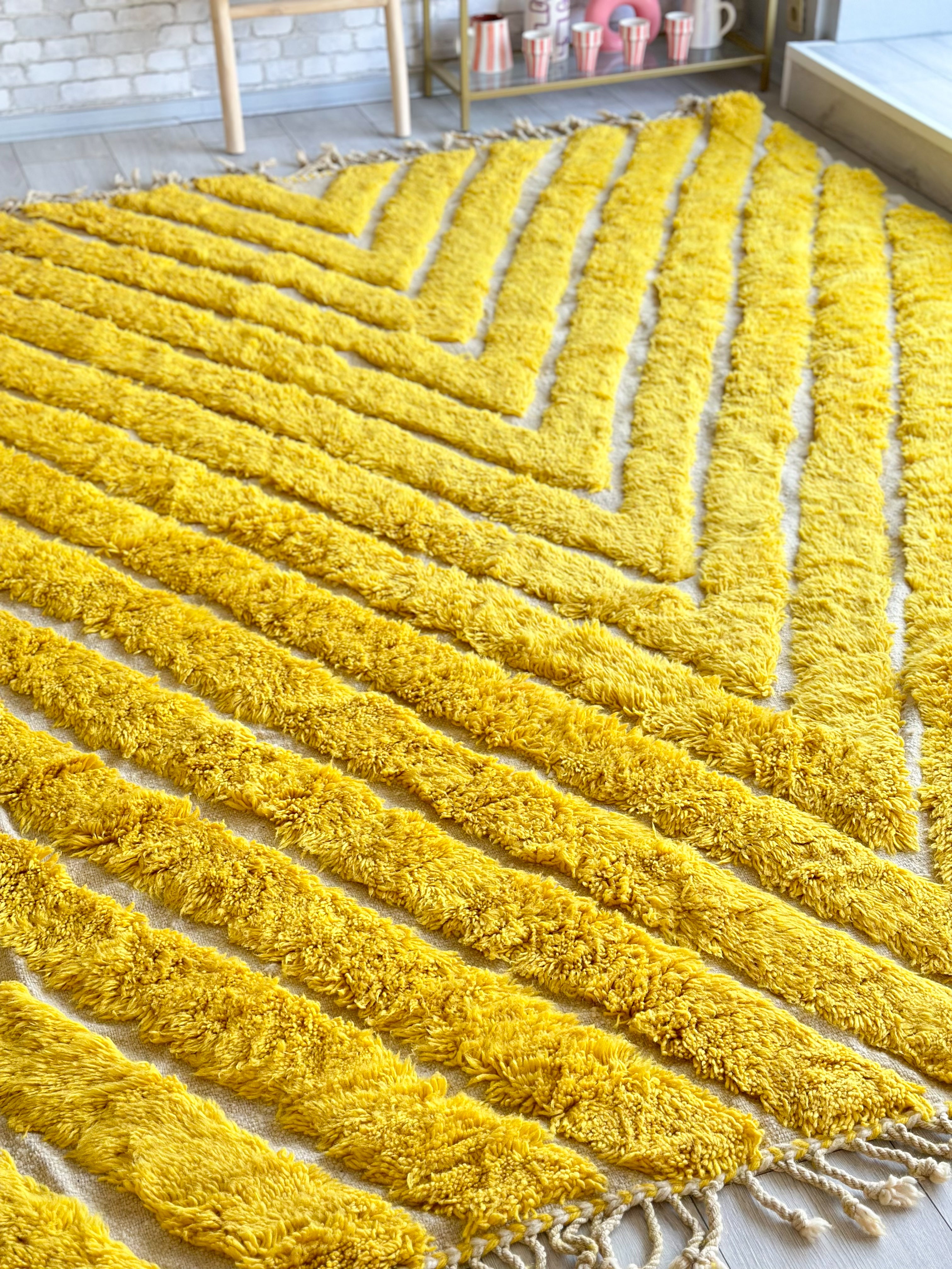 Yellow Berber carpet, colorful Beni Ouarain - n°685