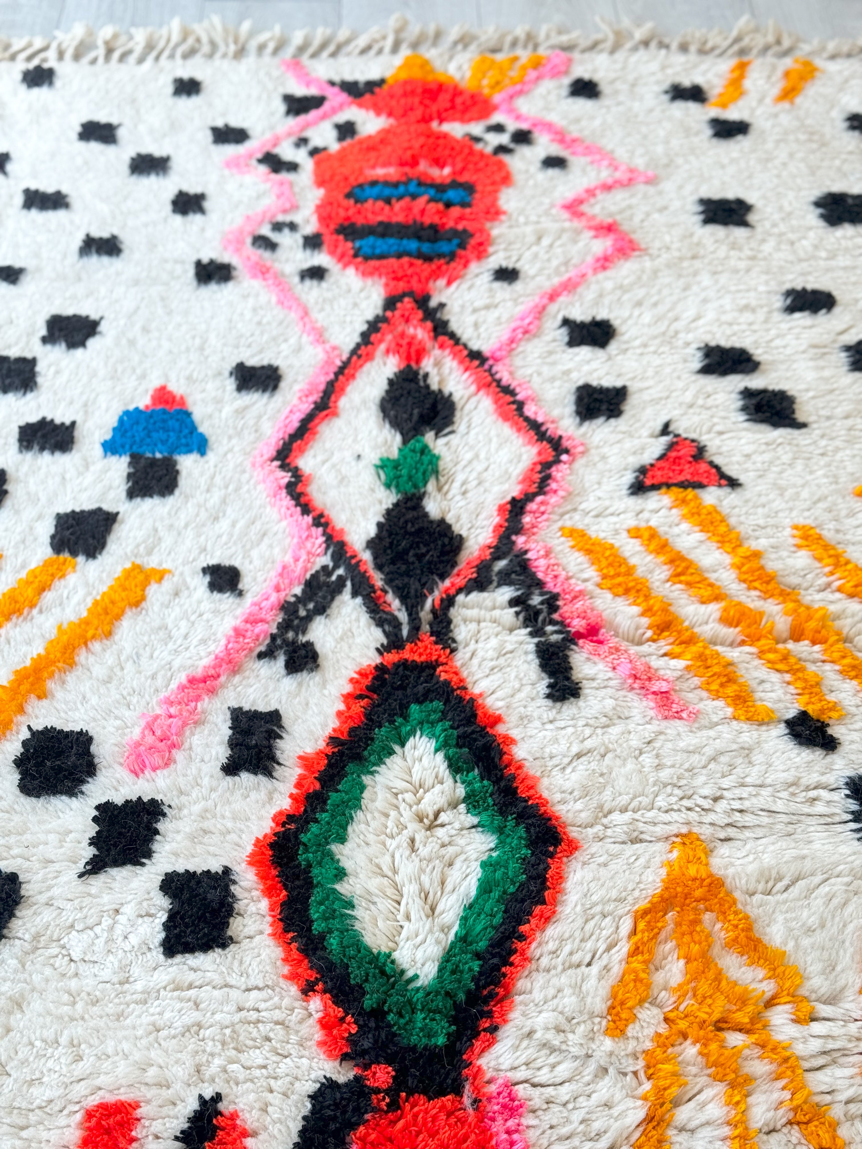 Colorful Berber carpet - n°1081