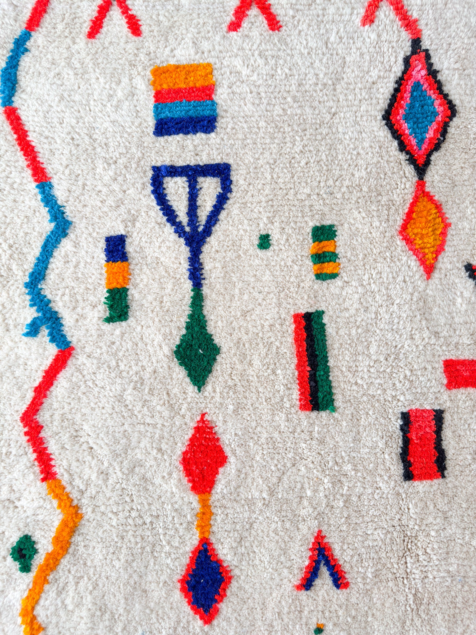 Tapis berbère coloré 165 x 220 cm - n°2051