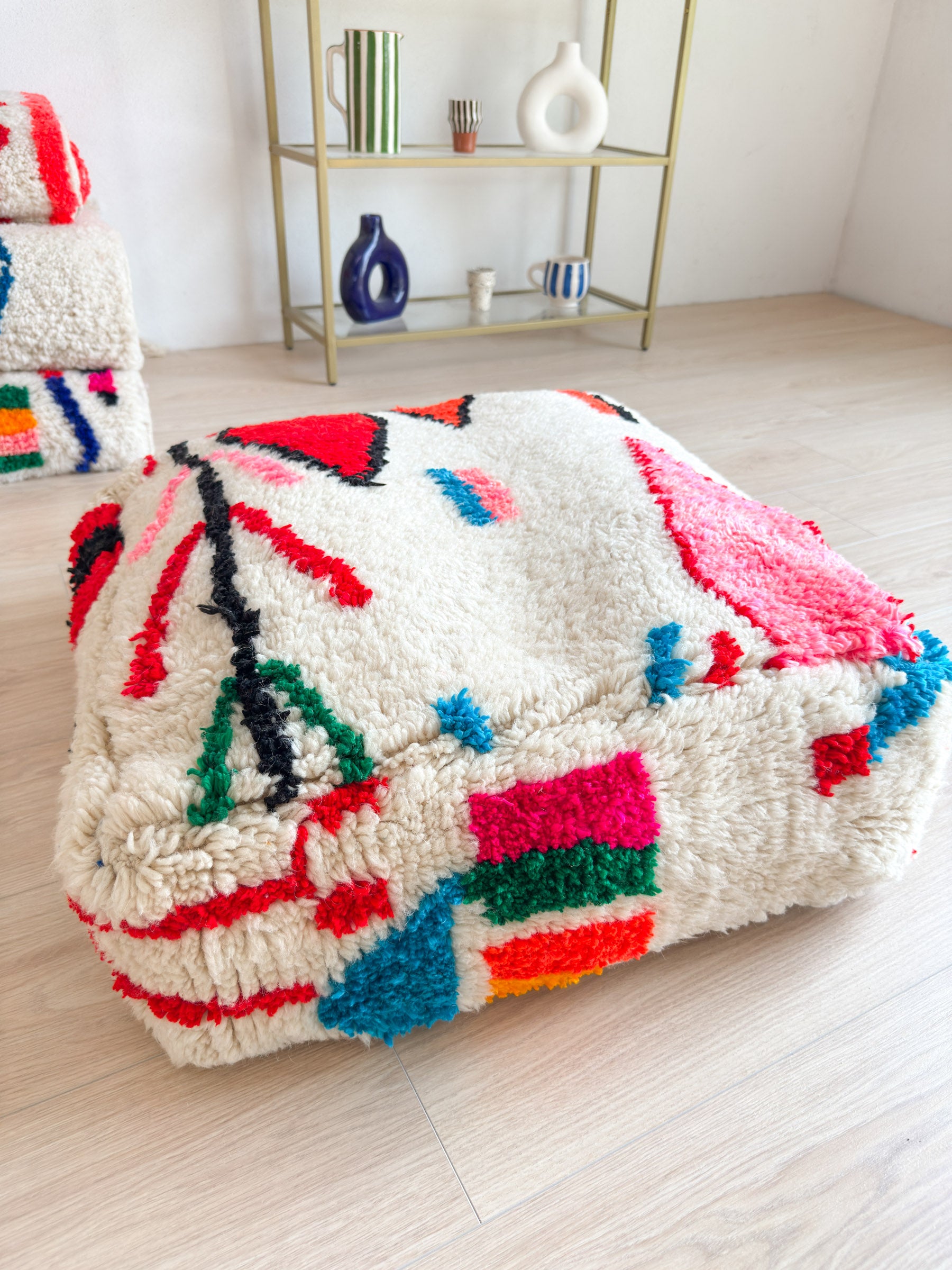 Moroccan pouf, colorful Berber pouf - 60 x 60 cm - n°23