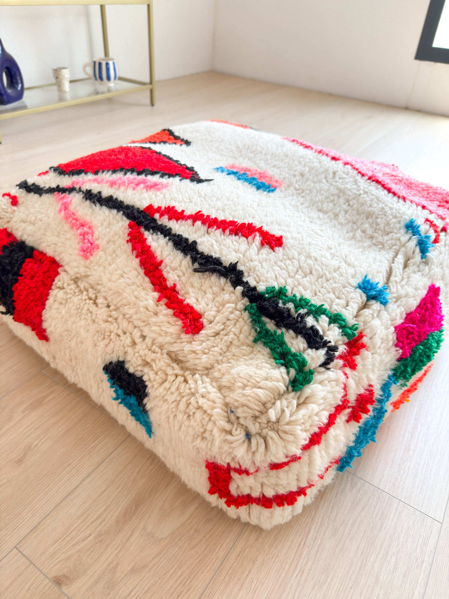 Moroccan pouf, colorful Berber pouf - 60 x 60 cm - n°23