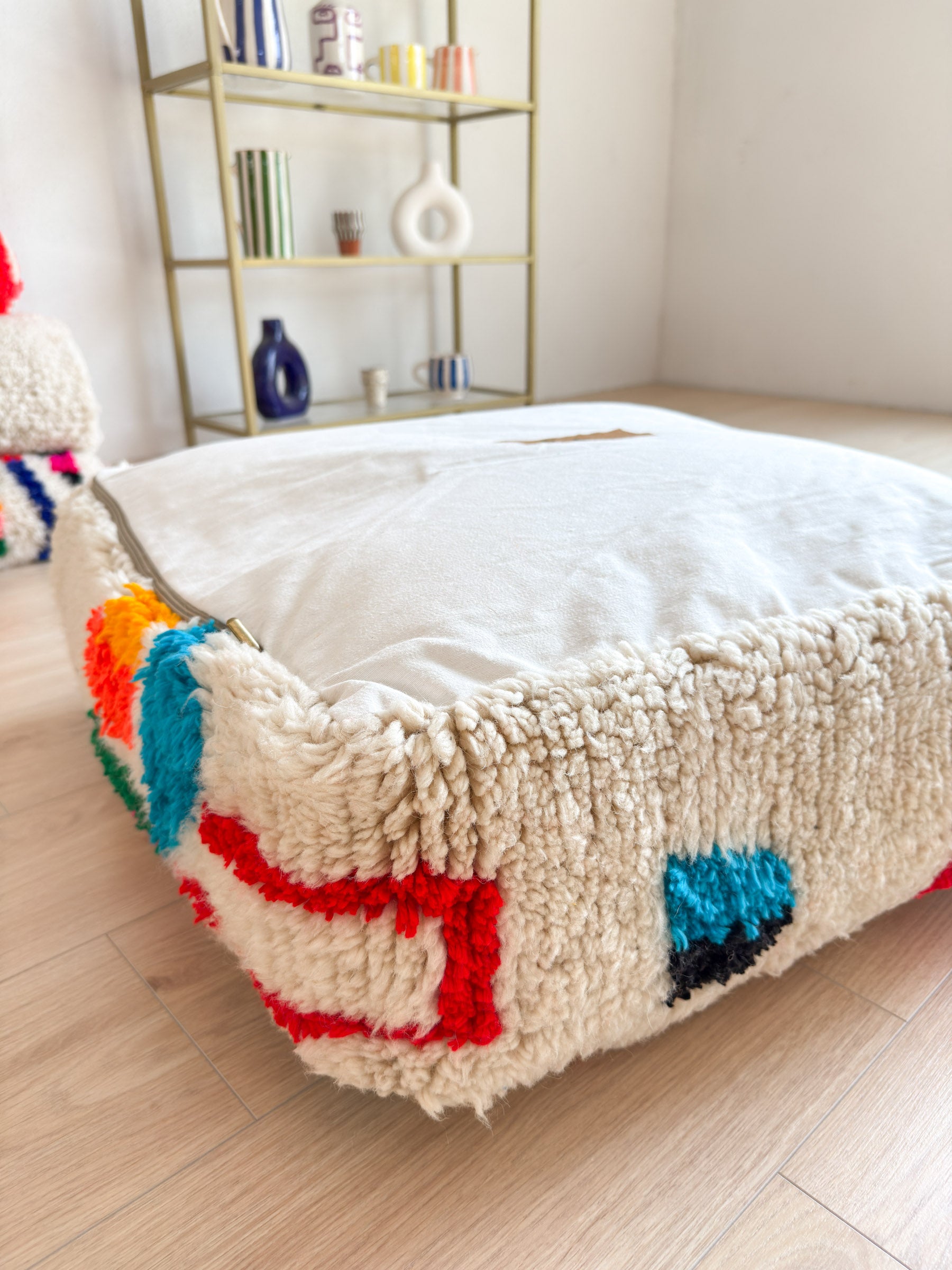 Moroccan pouf, colorful Berber pouf - 60 x 60 cm - n°23