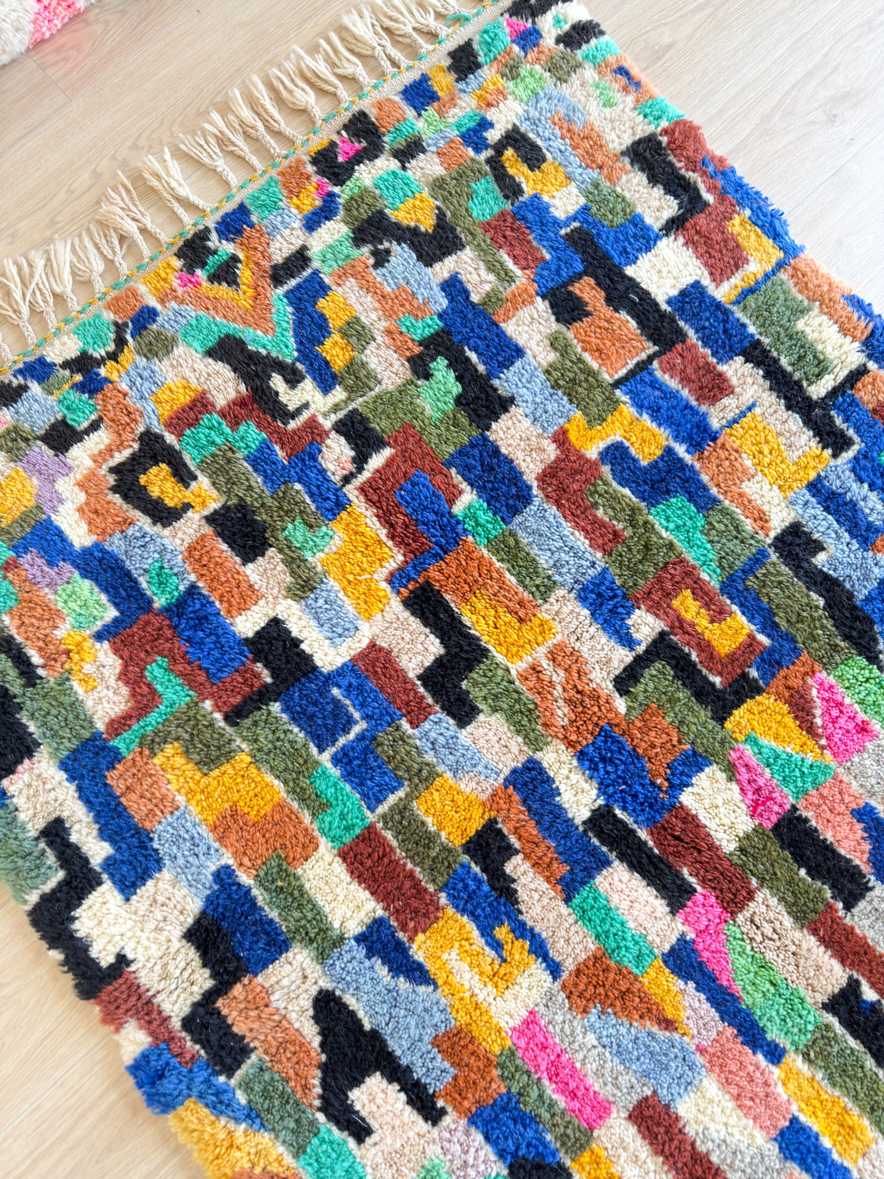 Colorful Berber rug 127 x 230 cm - no. 2071