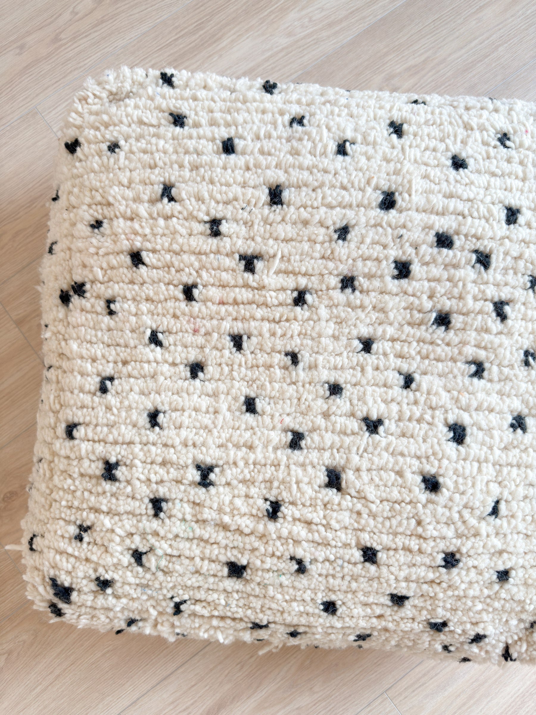 Marokkanischer Pouf, bunter Berber-Pouf - 60 x 60 cm - Nr. 39