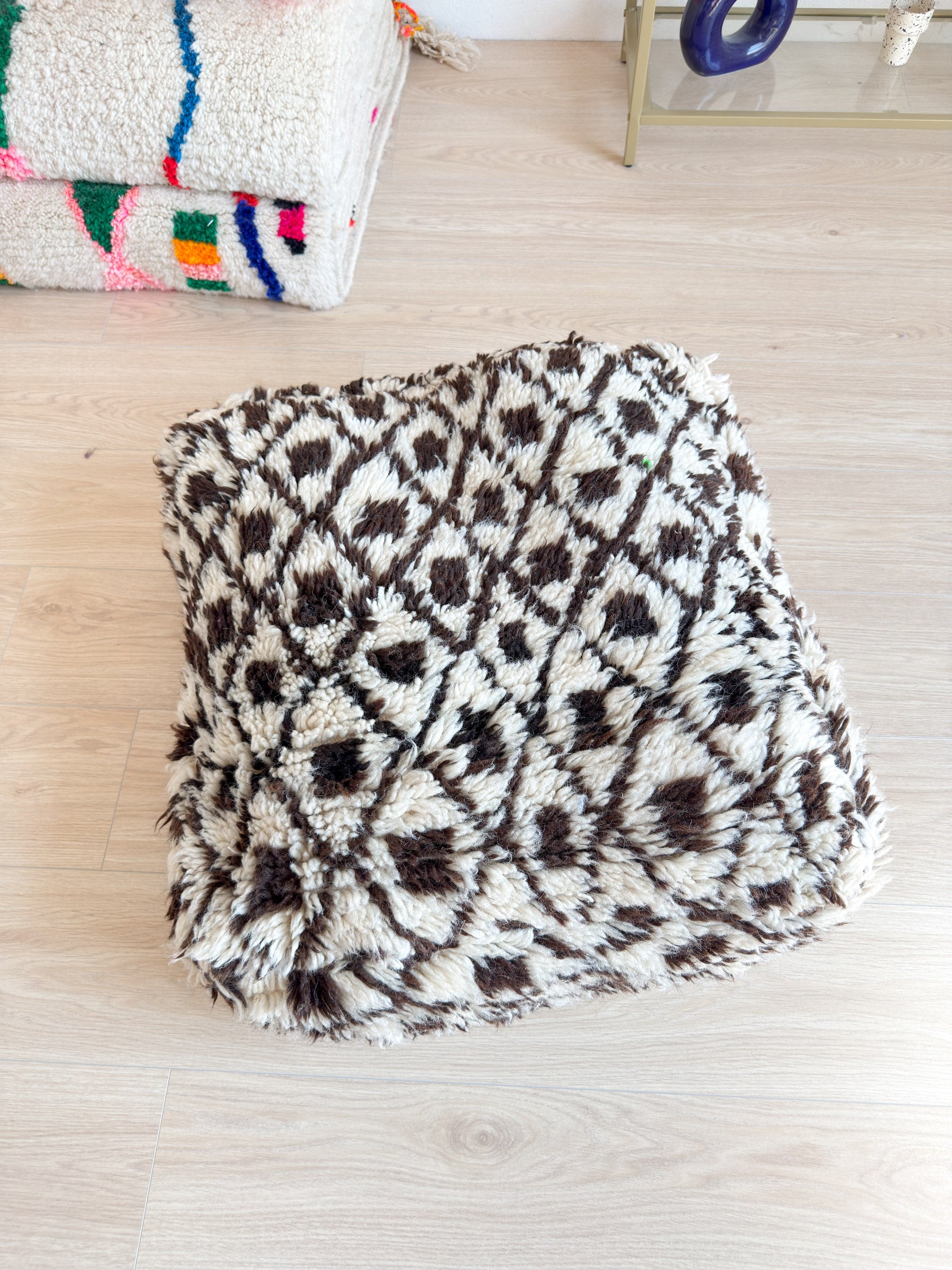 Moroccan pouf, colorful Berber pouf - 60 x 60 cm - n°36
