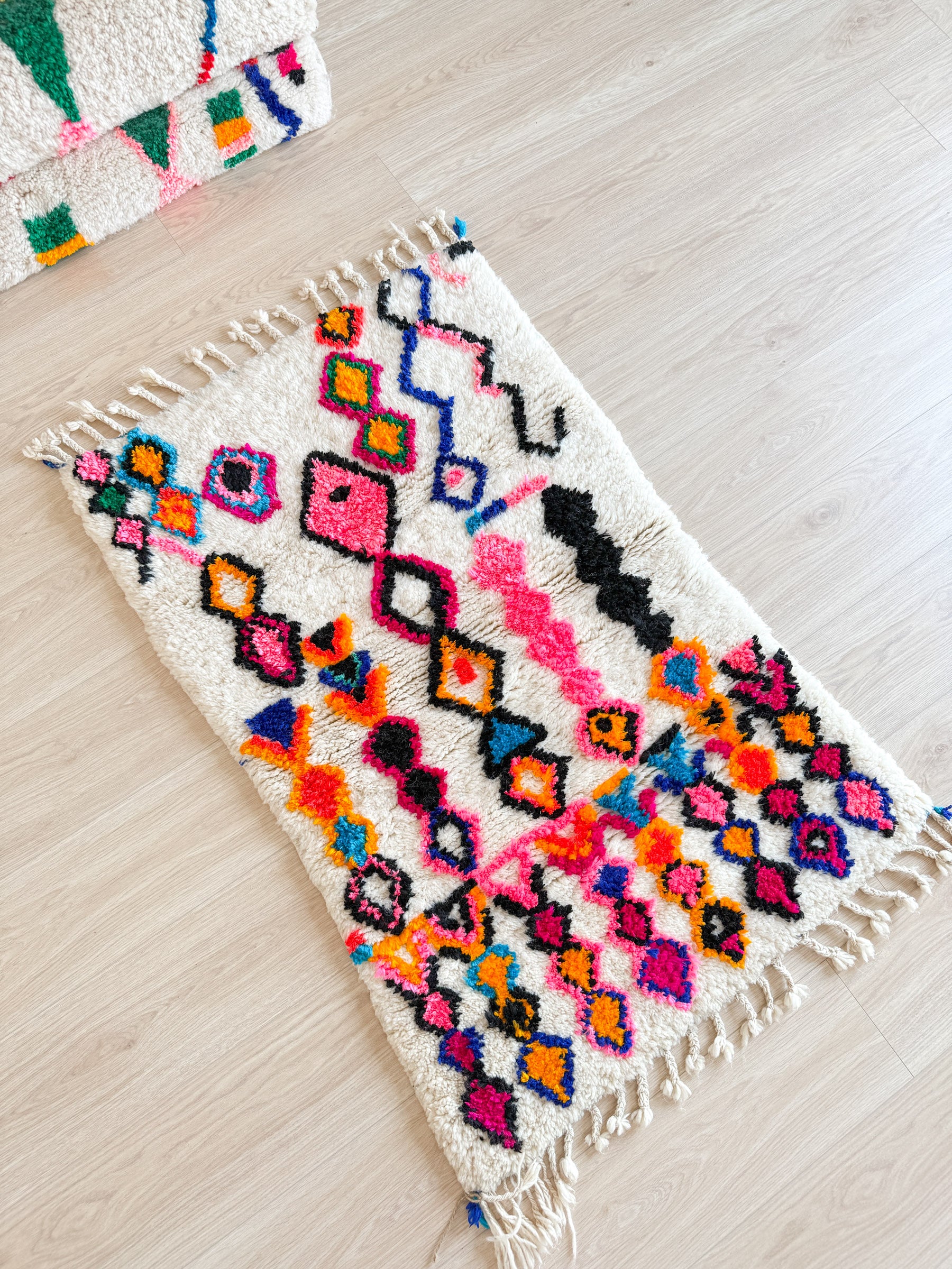 Colorful Berber rug 82 x 135 cm - n°2039