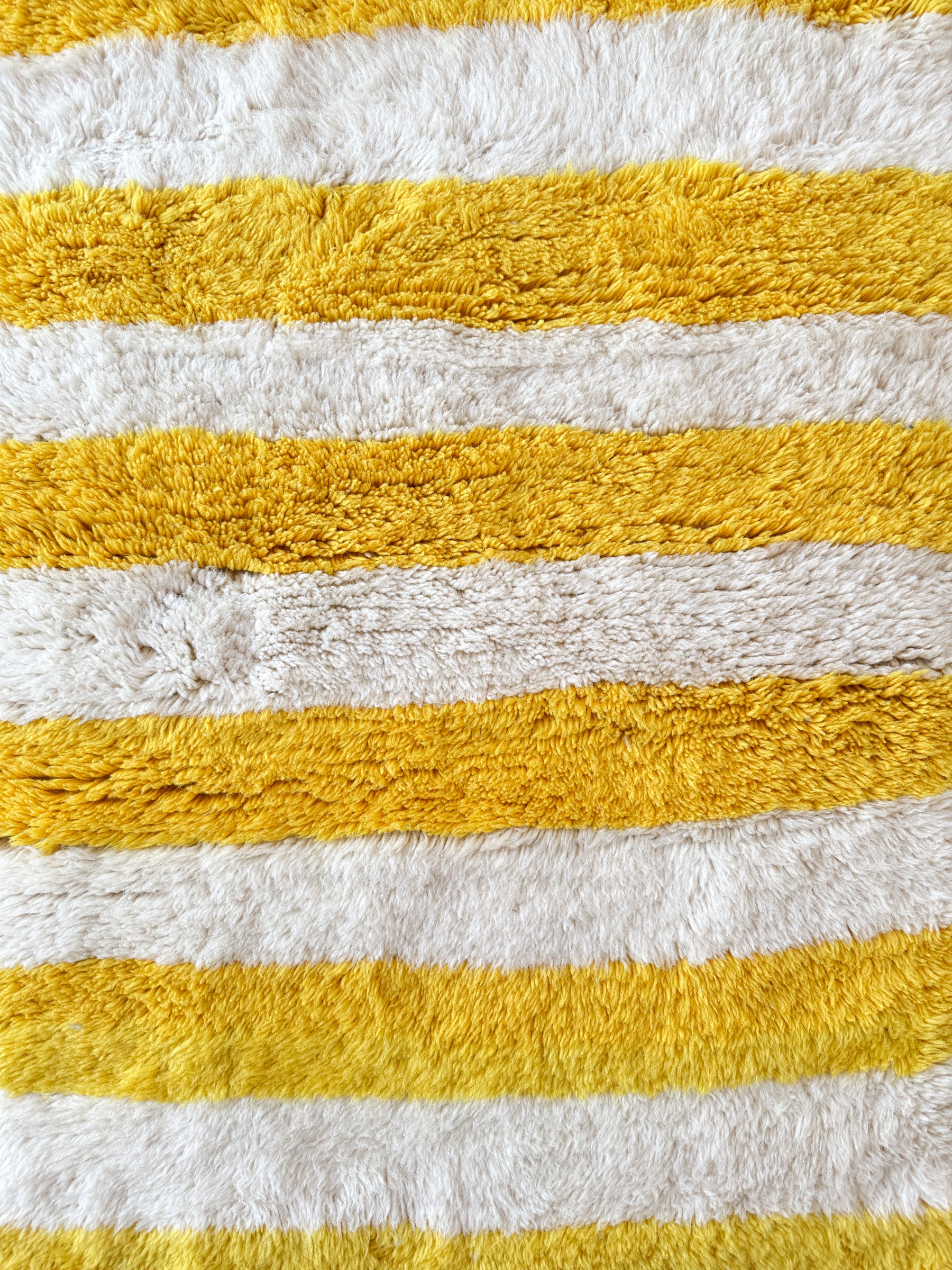 Colorful Berber rug 83 x 133 cm - n°1916