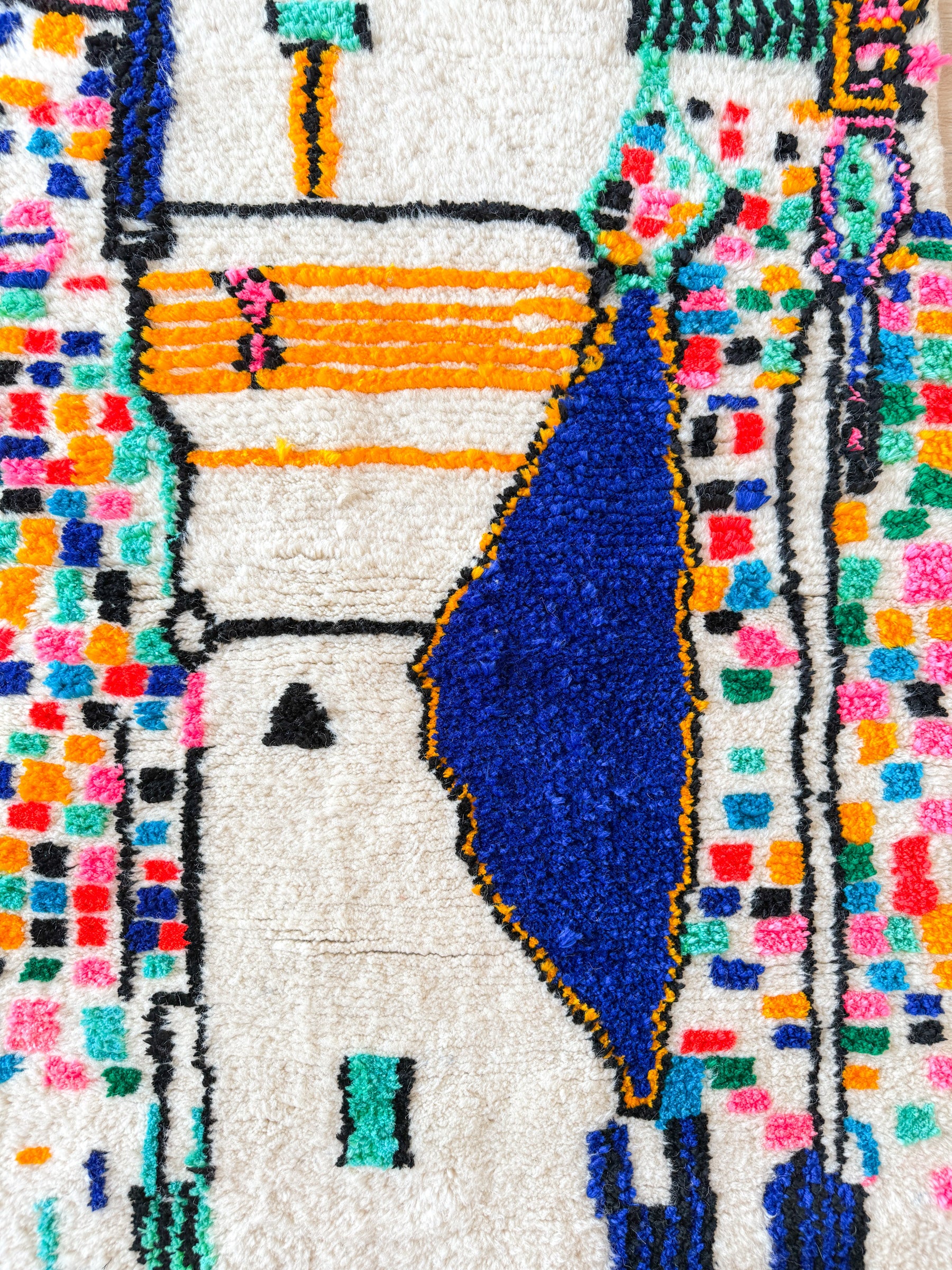 Colorful Berber rug 84 x 140 cm - n°2085