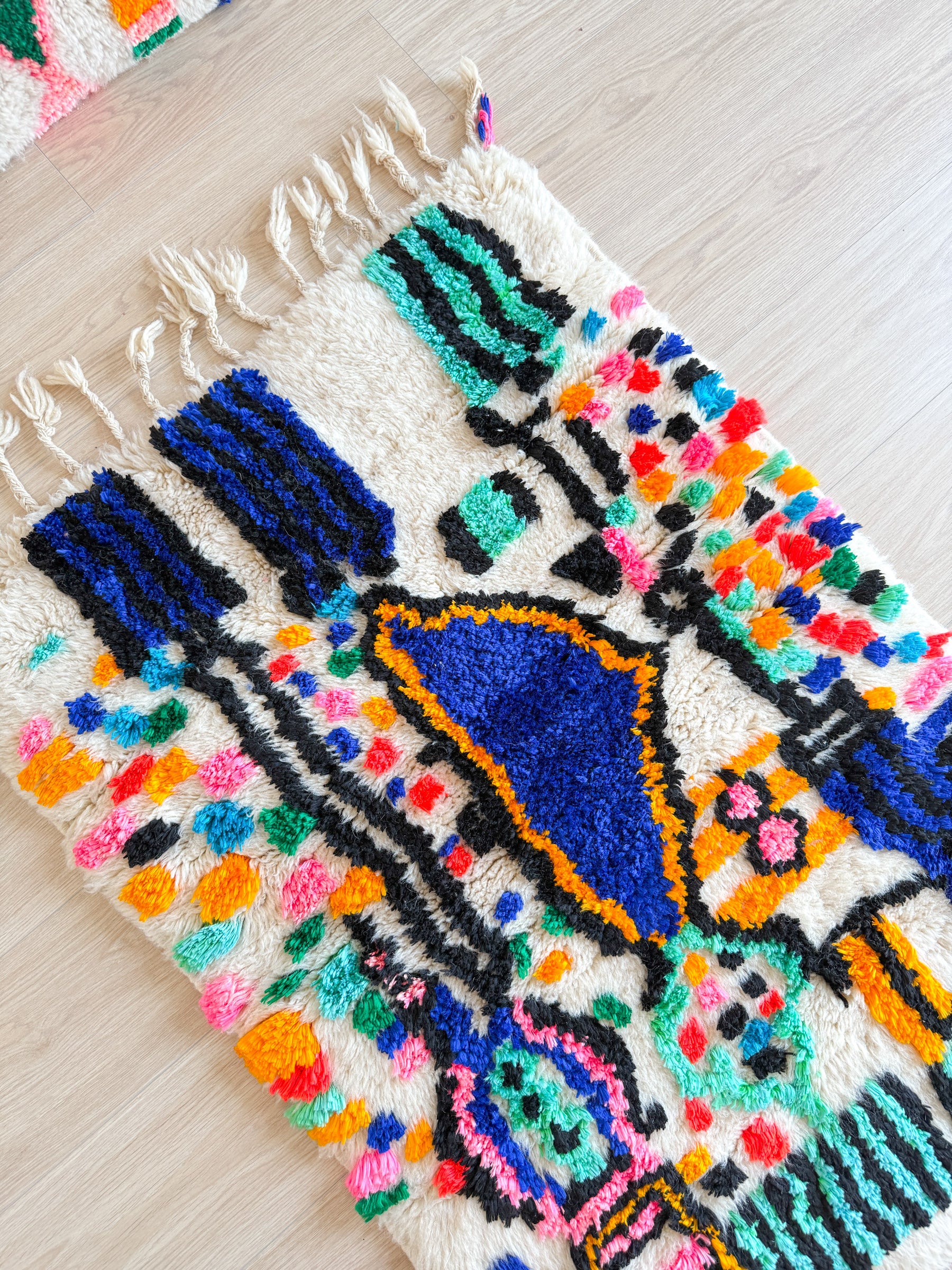 Colorful Berber rug 83 x 140 cm - n°1971