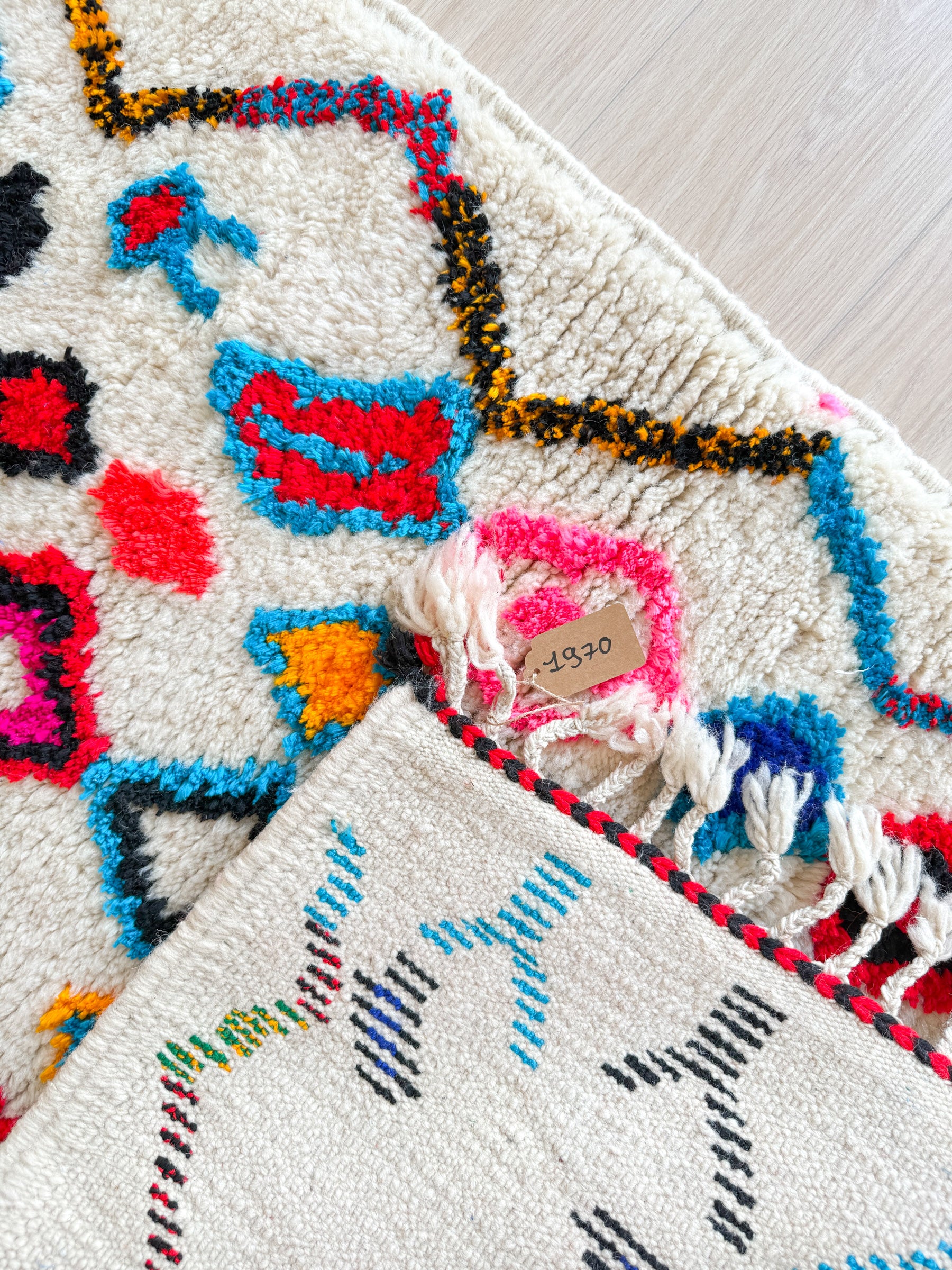 Colorful Berber rug 87 x 143 cm - n°1970