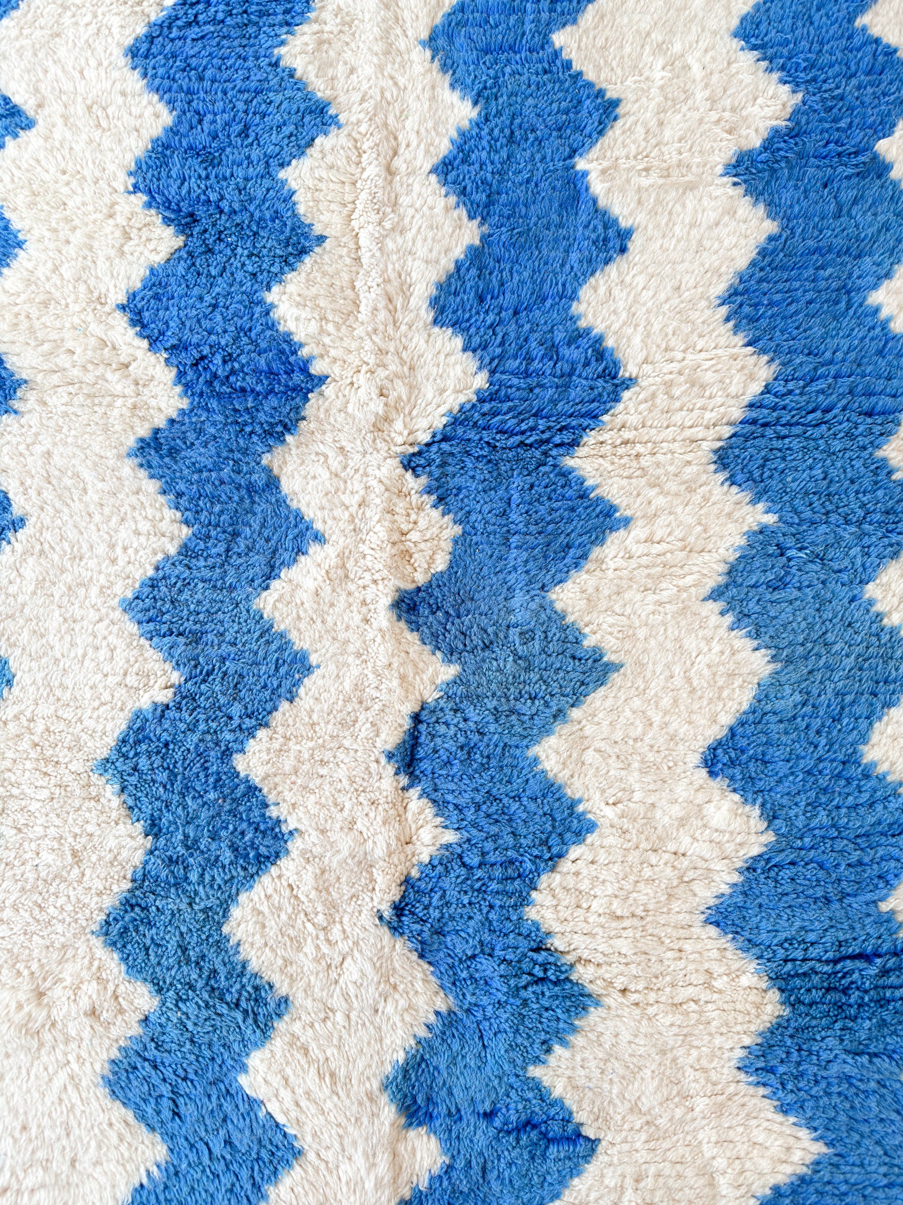 Colorful Moroccan Rug 154 x 207 cm / 5.1 x 6.8 ft - n°1450