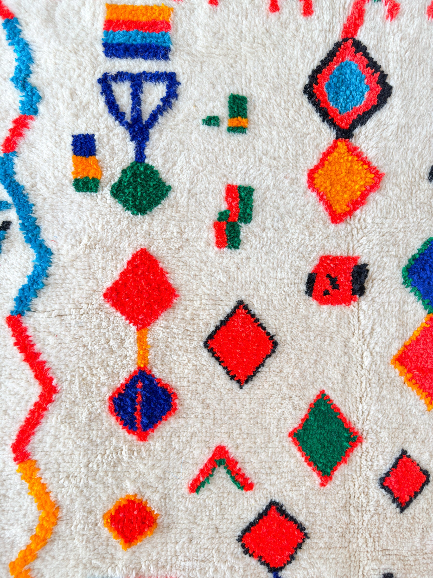 Colorful Berber rug 148 x 220 cm - n°2250