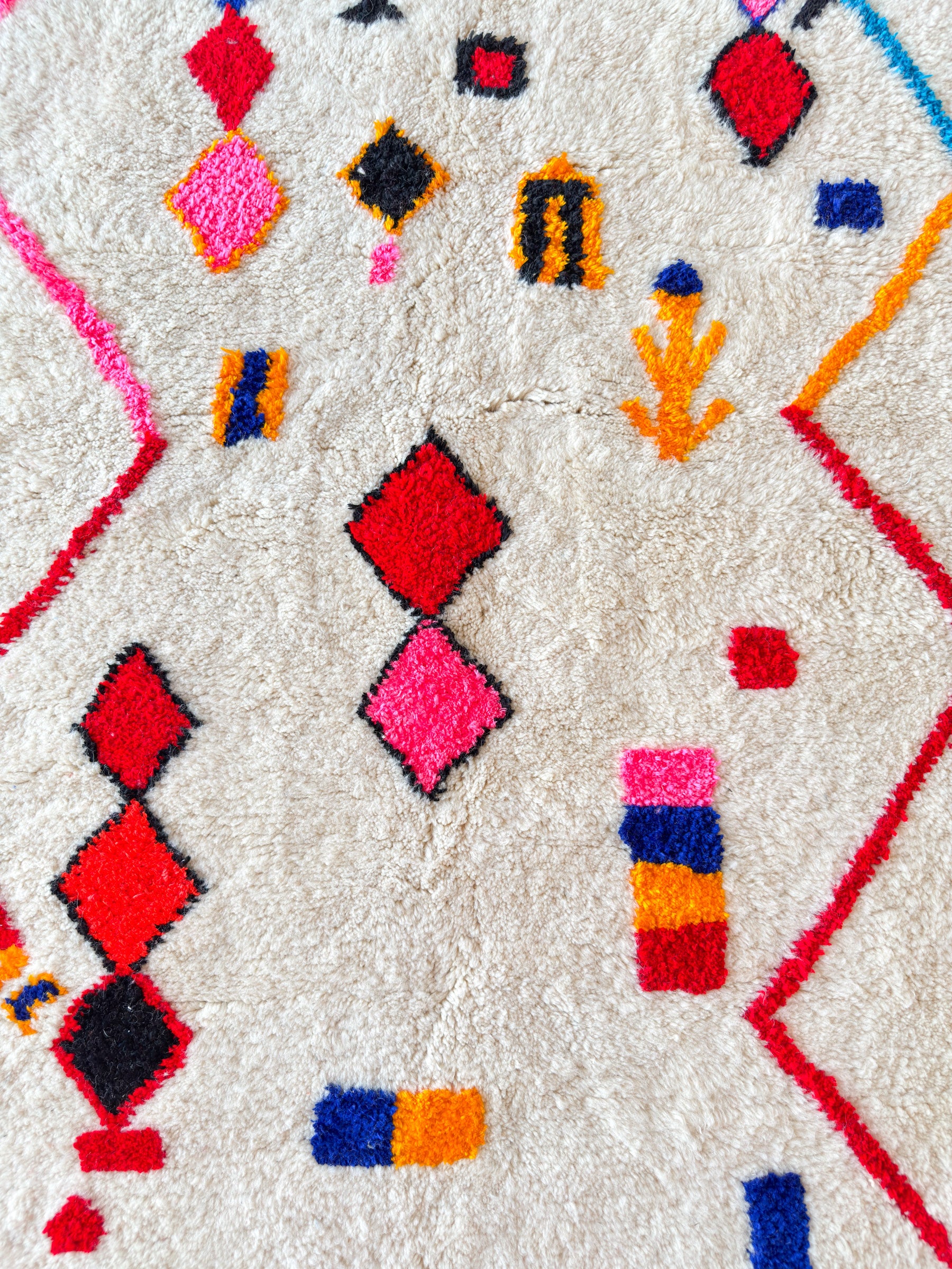 Colorful Berber rug 119 x 210 cm - n°2242