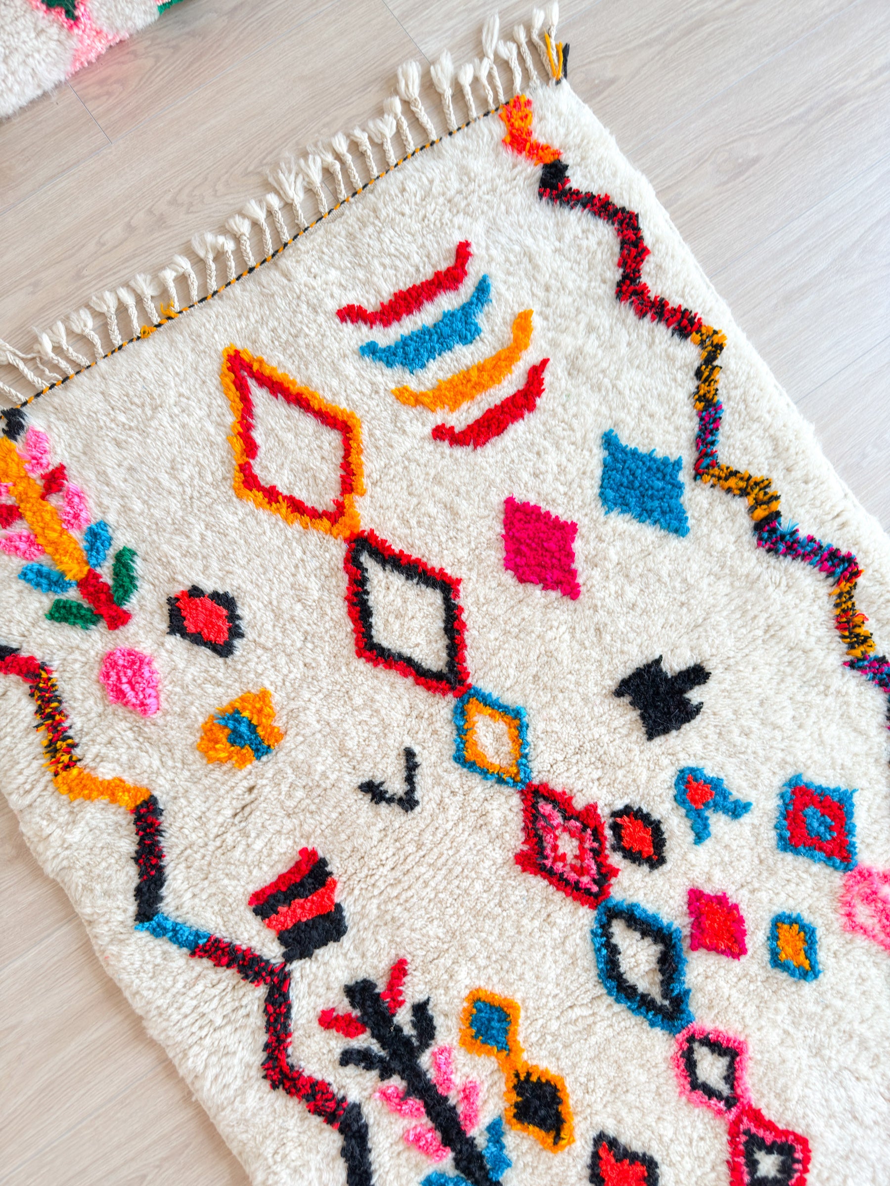 Tapis berbère coloré 104 x 167 cm - n°2233