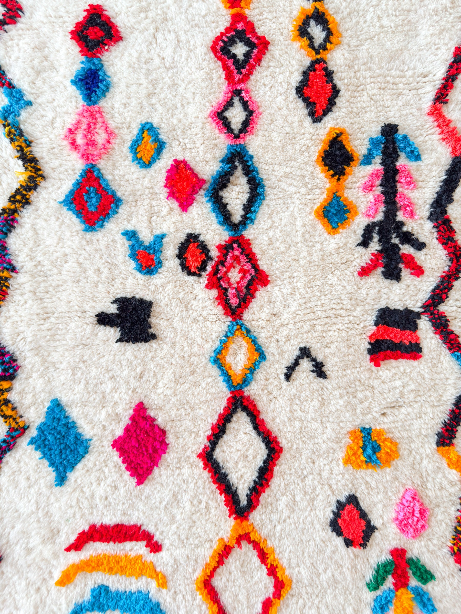 Tapis berbère coloré 104 x 167 cm - n°2233
