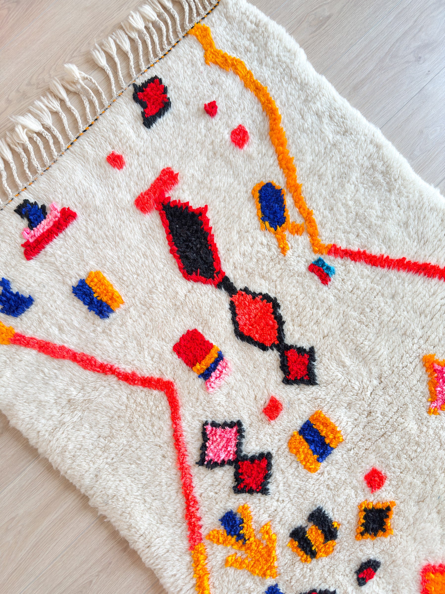 Colorful Berber rug 107 x 183 cm - n°2239
