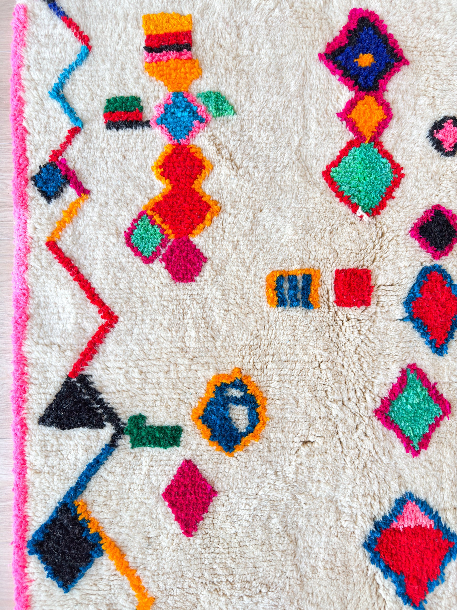Colorful Berber rug 134 x 274 cm - n°2255