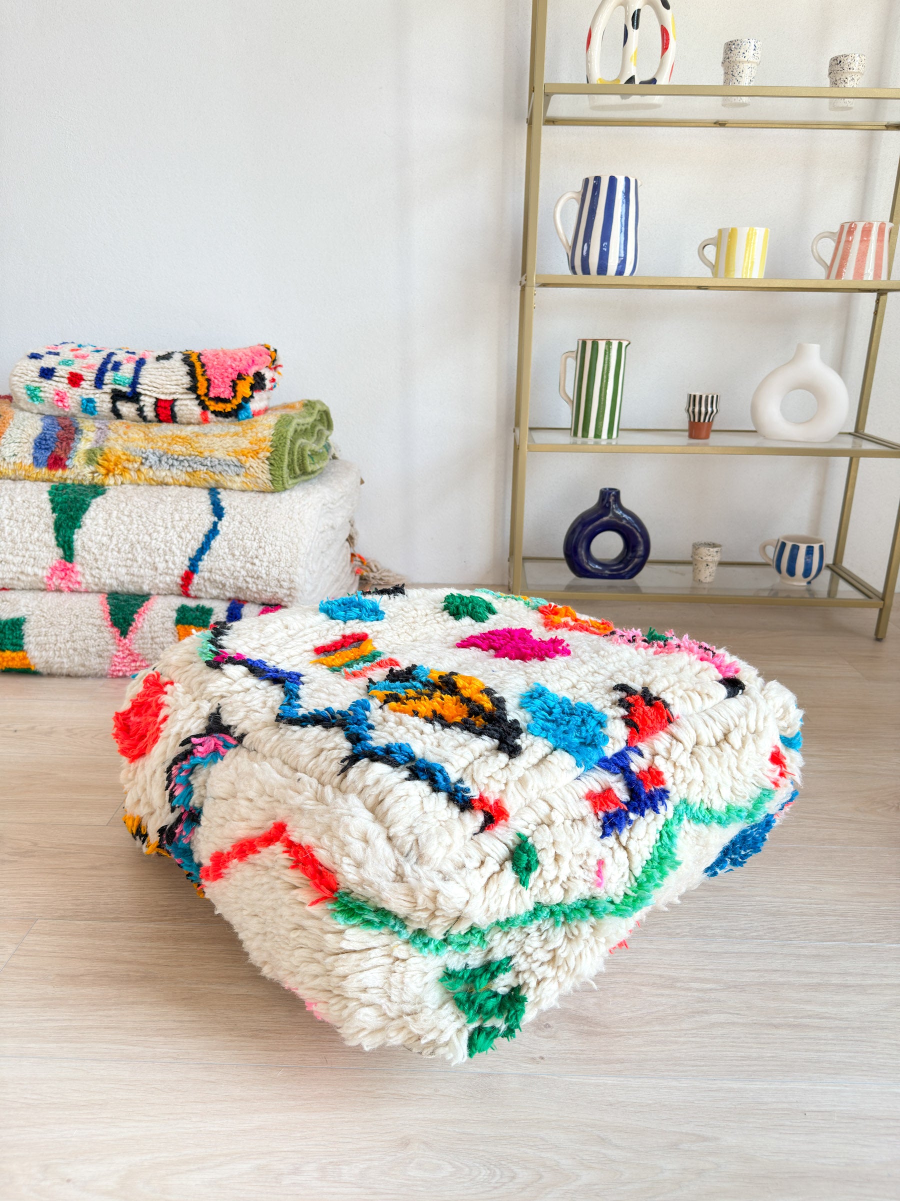 Moroccan pouf, colorful Berber pouf - 60 x 60 cm - n°57
