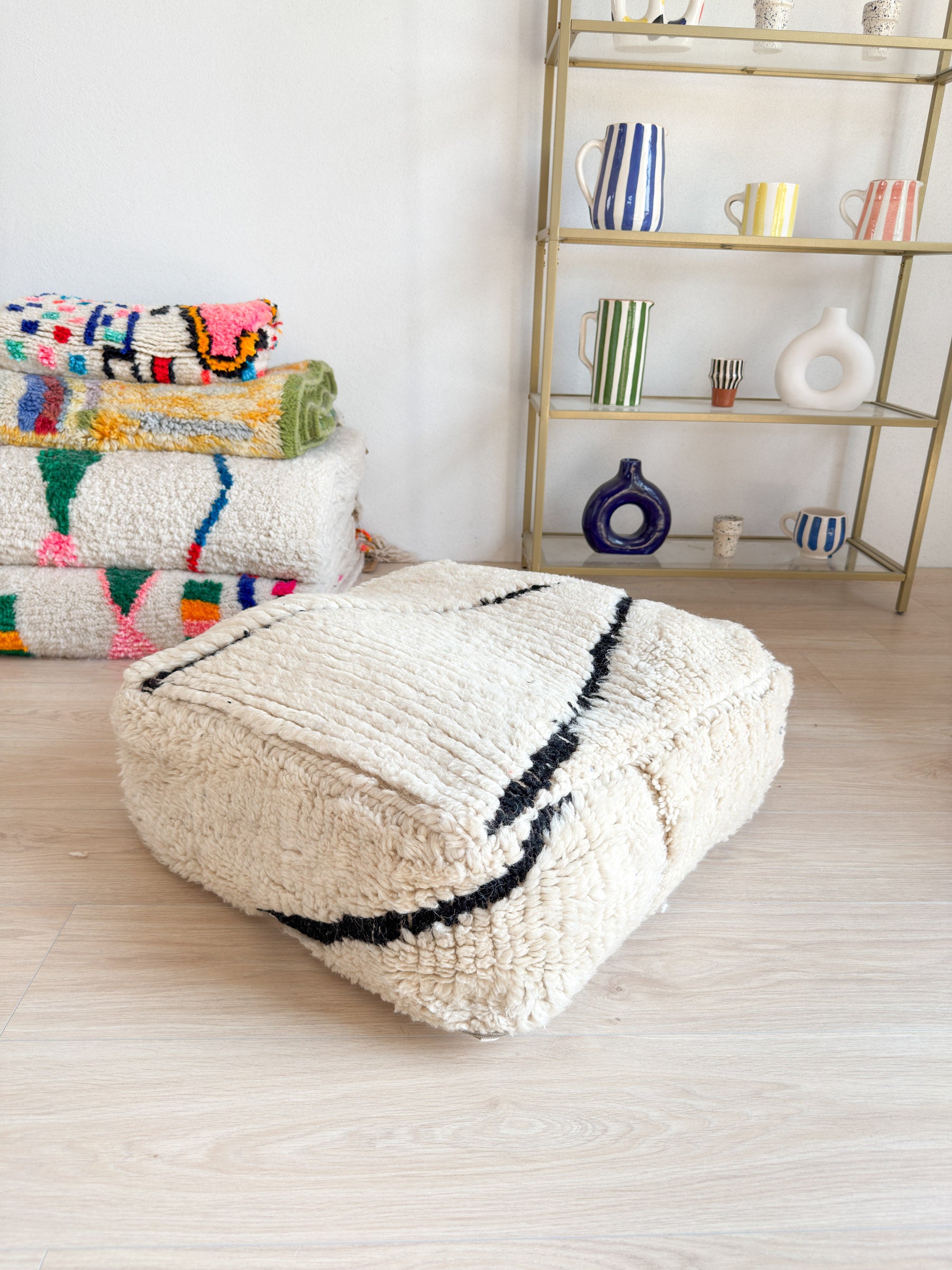 Moroccan pouf, colorful Berber pouf - 60 x 60 cm - n°60