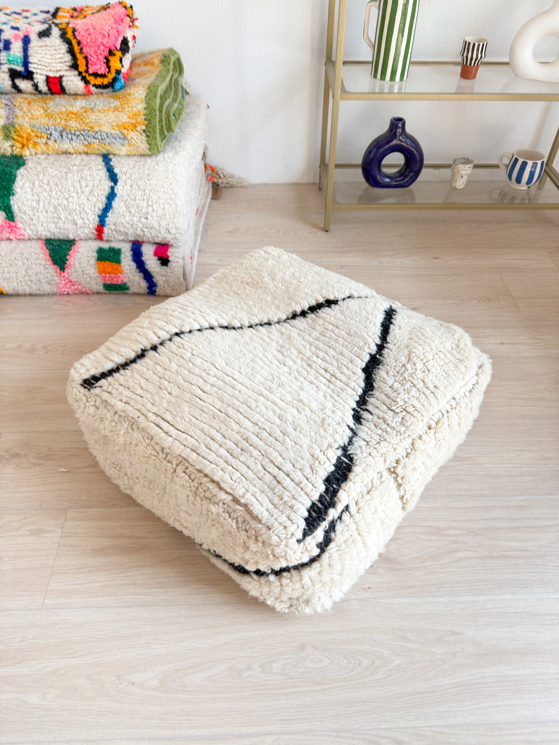 Moroccan pouf, colorful Berber pouf - 60 x 60 cm - n°60