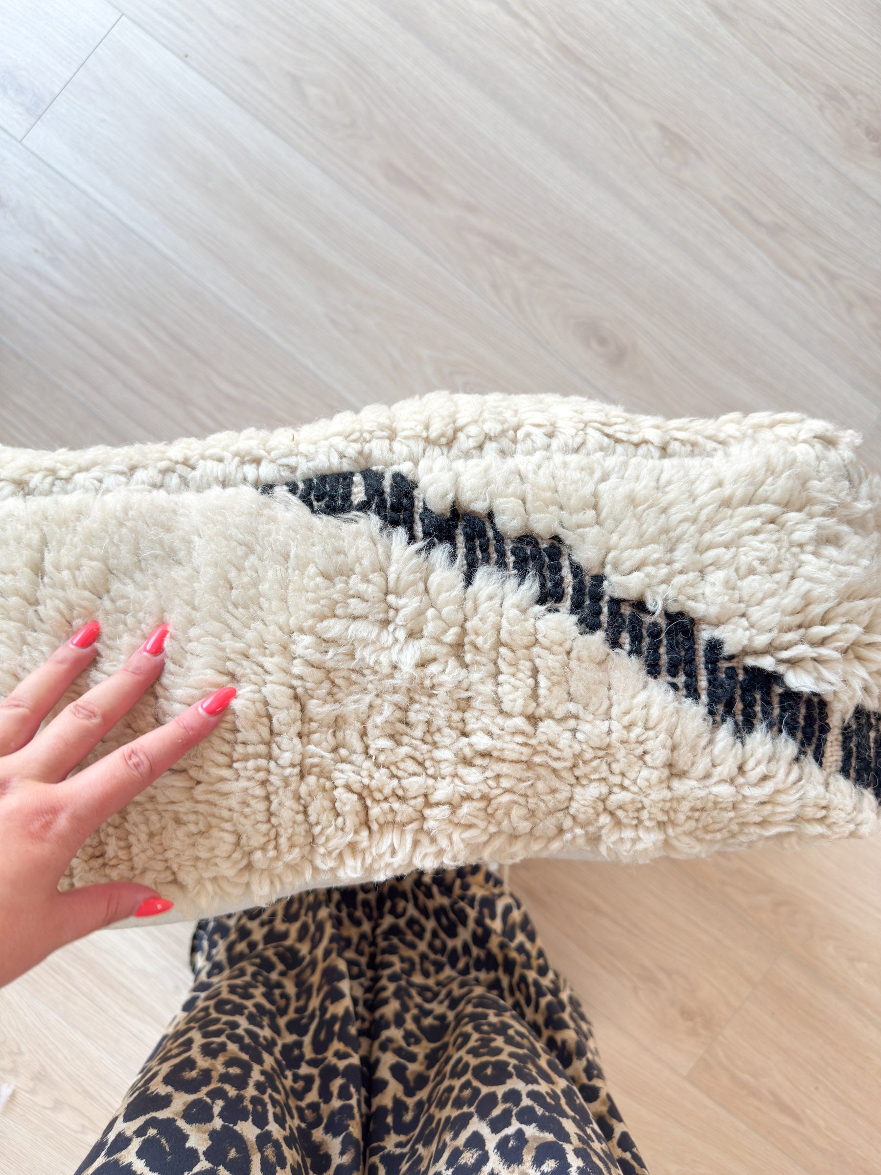 Moroccan pouf, colorful Berber pouf - 60 x 60 cm - n°60
