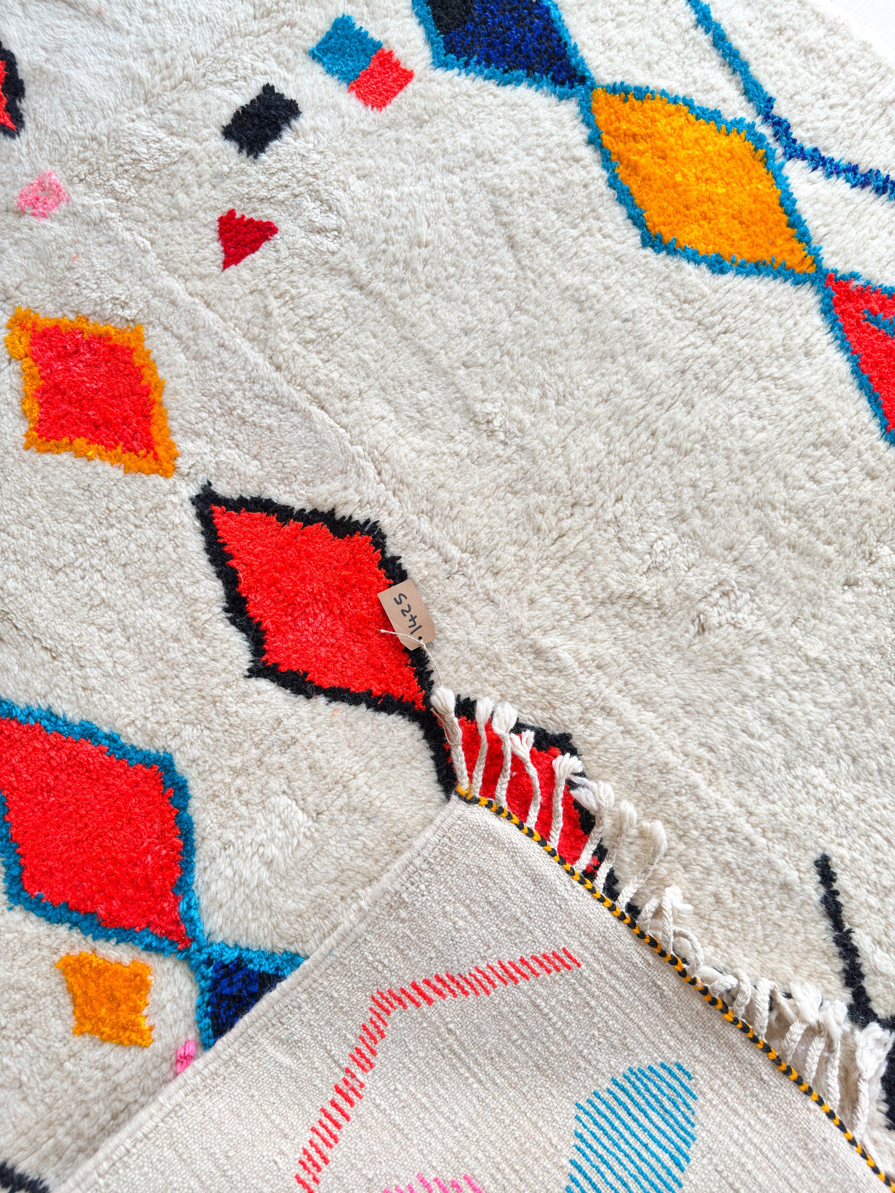 Colorful Moroccan Rug 158 x 280 cm / 5.2 x 9.2 ft - n°1425