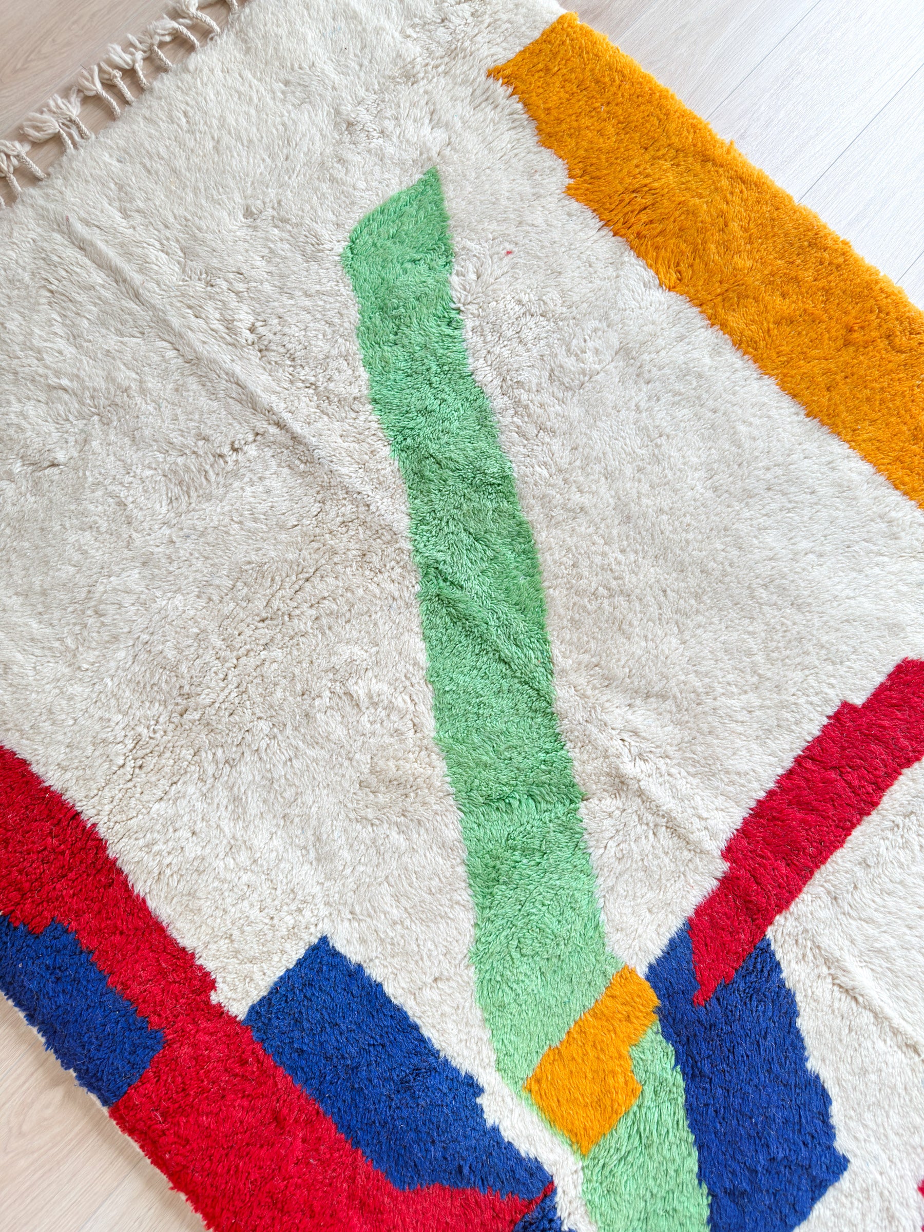 Colorful Berber Rug 153 x 274 cm / 5.0 x 9.0 ft - n°1493