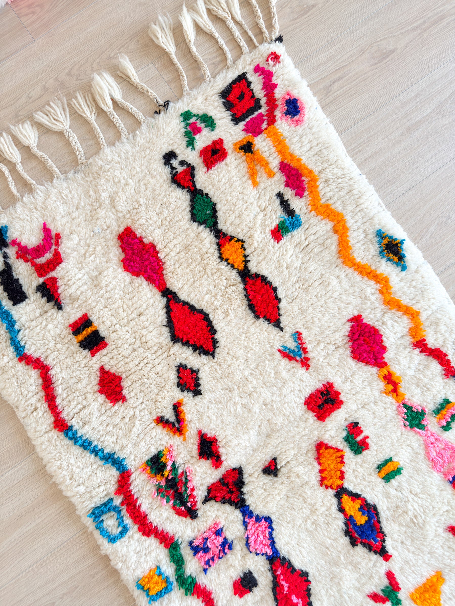 Tapis berbère coloré 93 x 150 cm - n°2302
