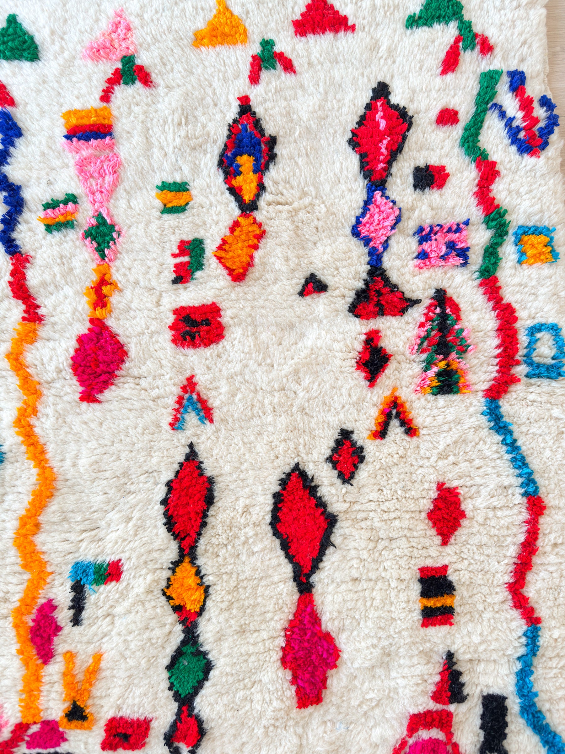 Tapis berbère coloré 93 x 150 cm - n°2302