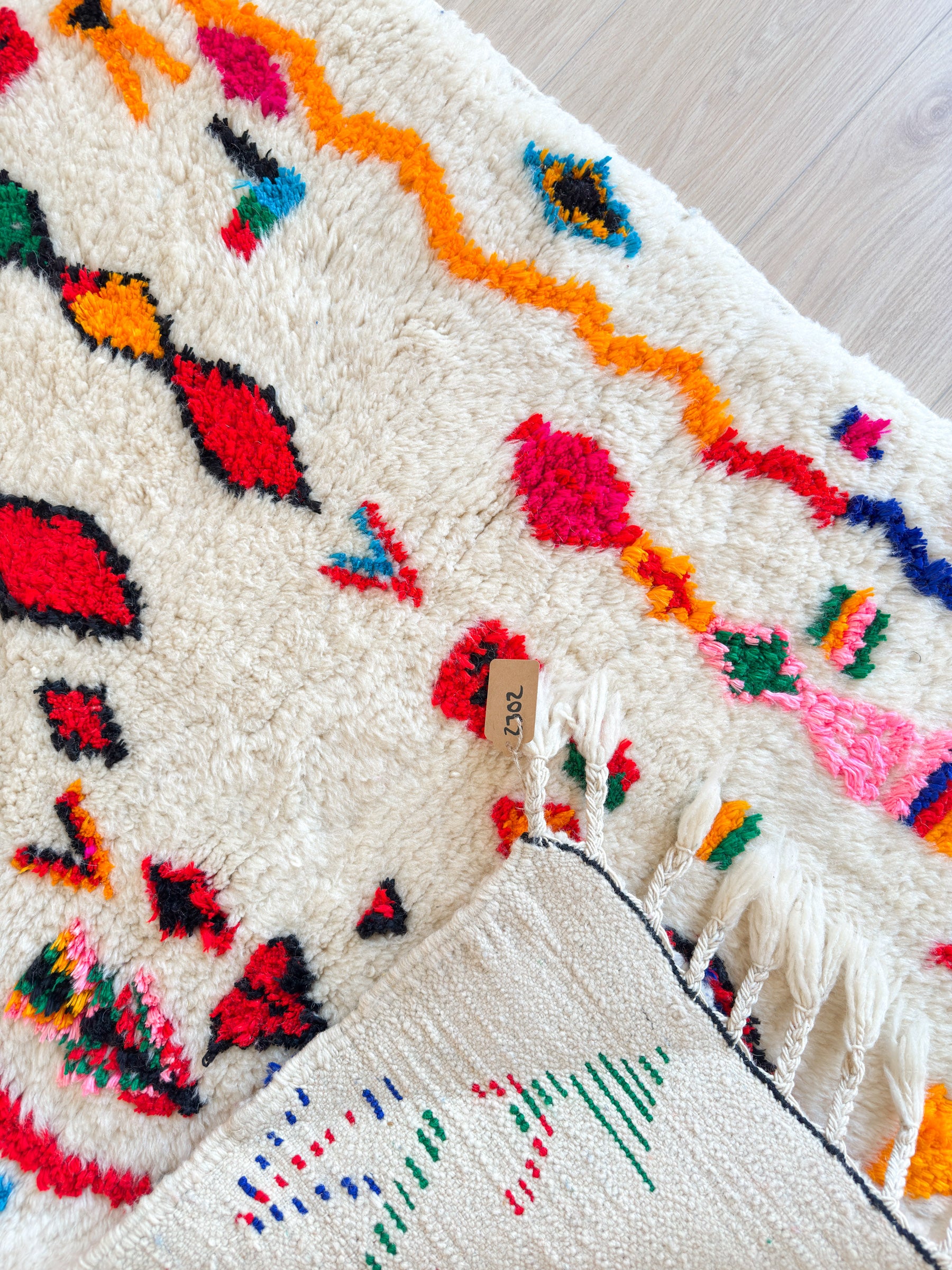 Colorful Berber rug 93 x 150 cm - n°2302