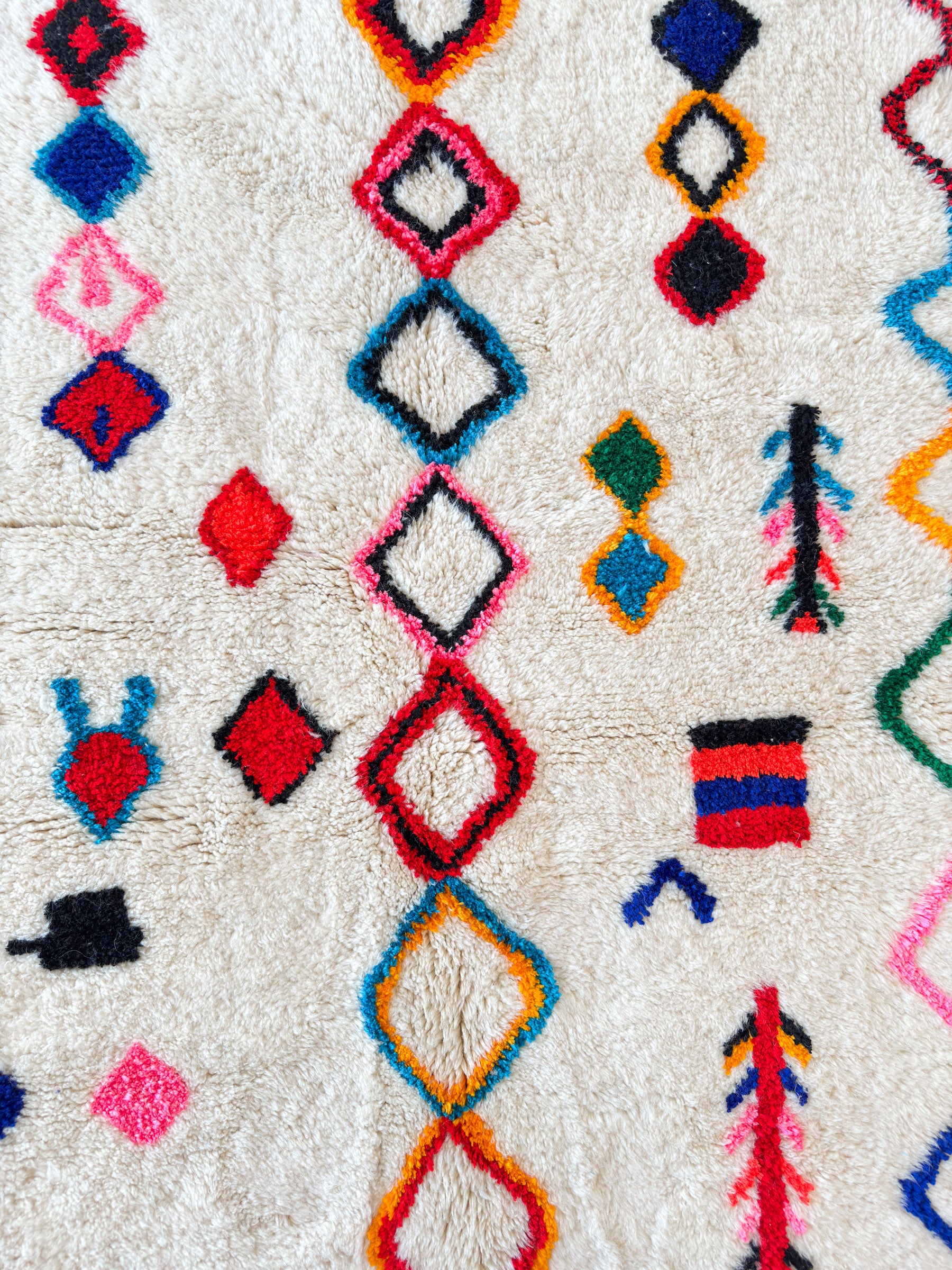Colorful Berber rug 119 x 191 cm - n°2287