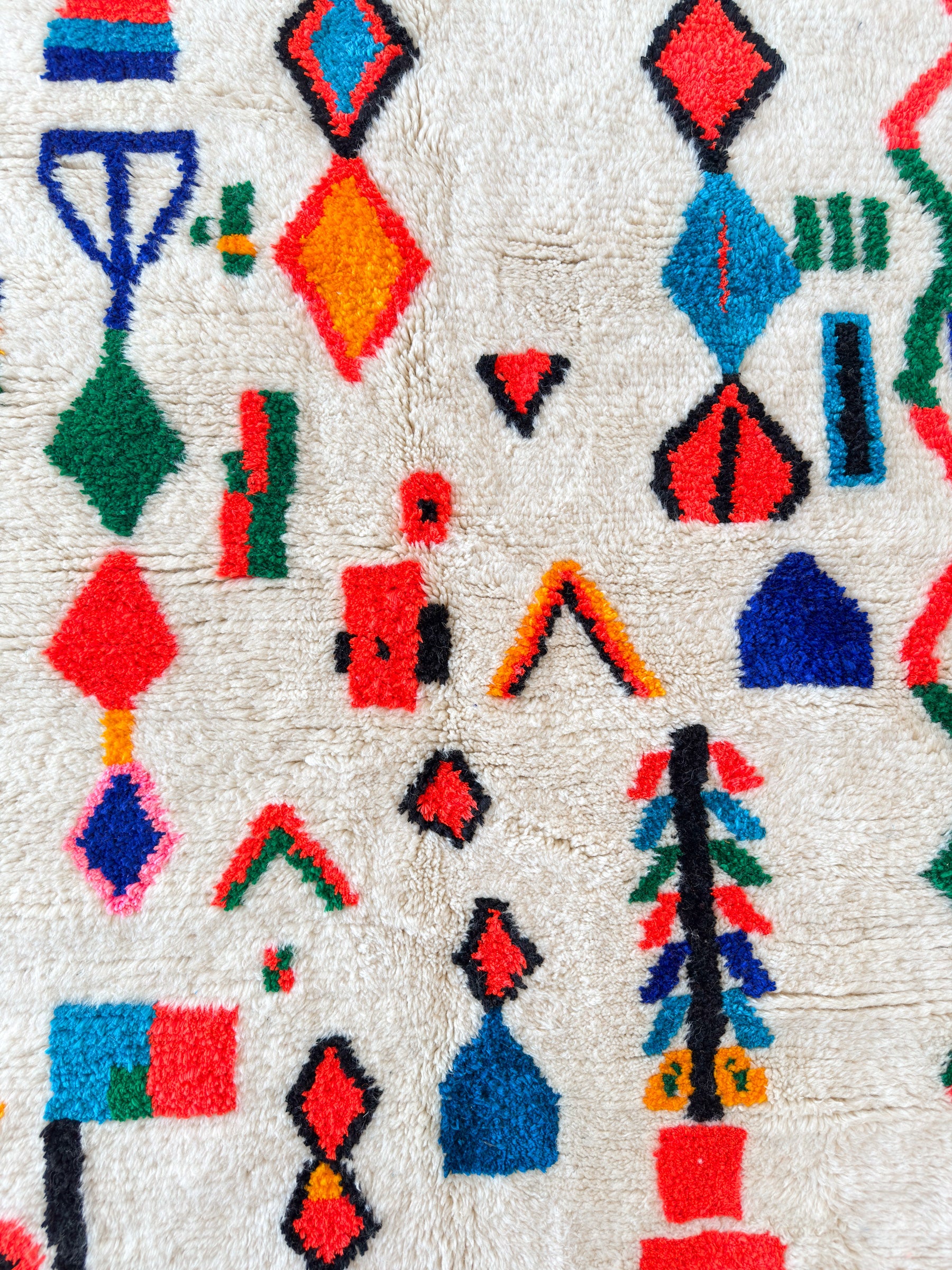 Colorful Berber rug 119 x 199 cm - n°2275