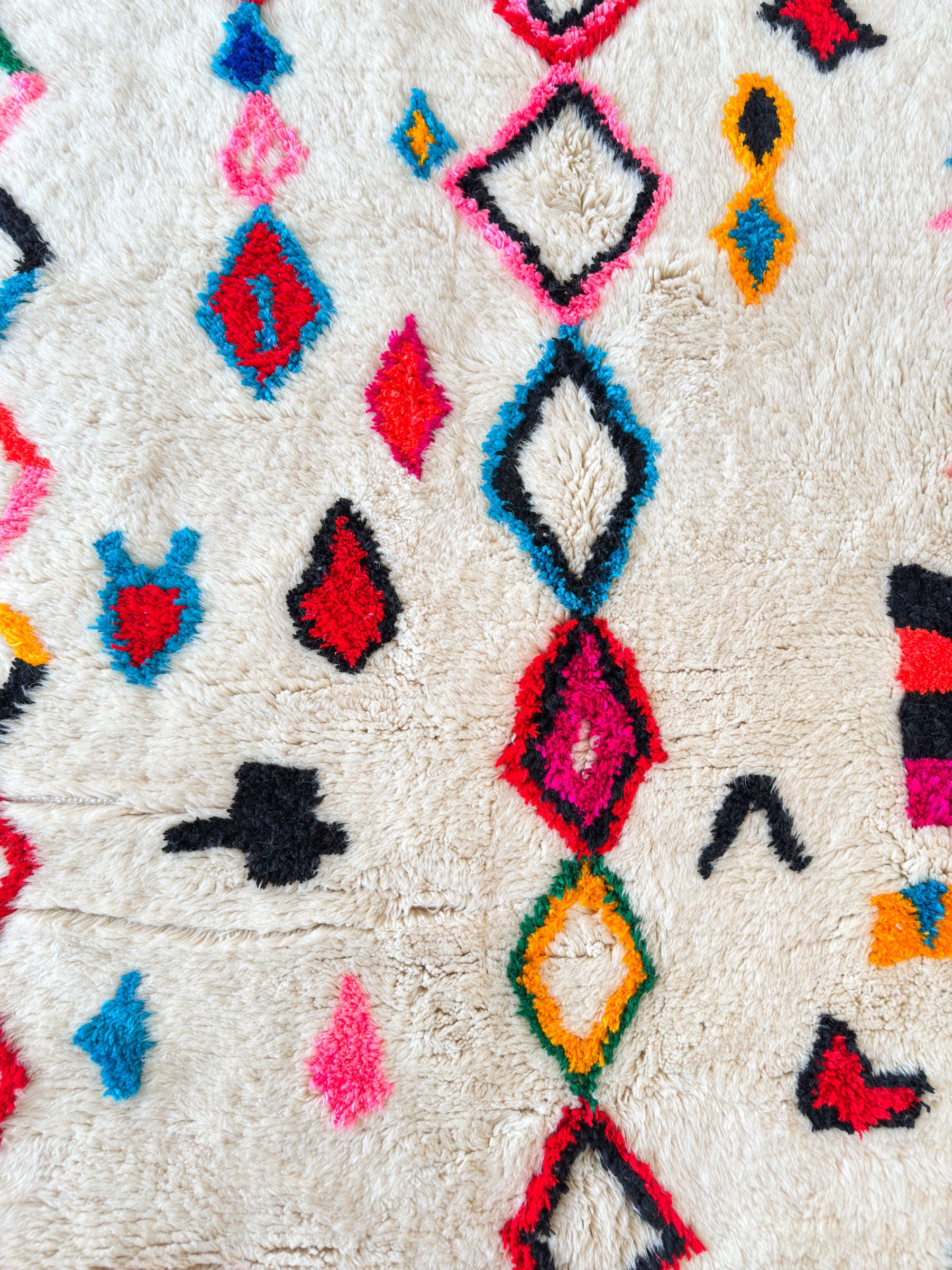 Colorful Berber rug 147 x 255 cm - n°2305