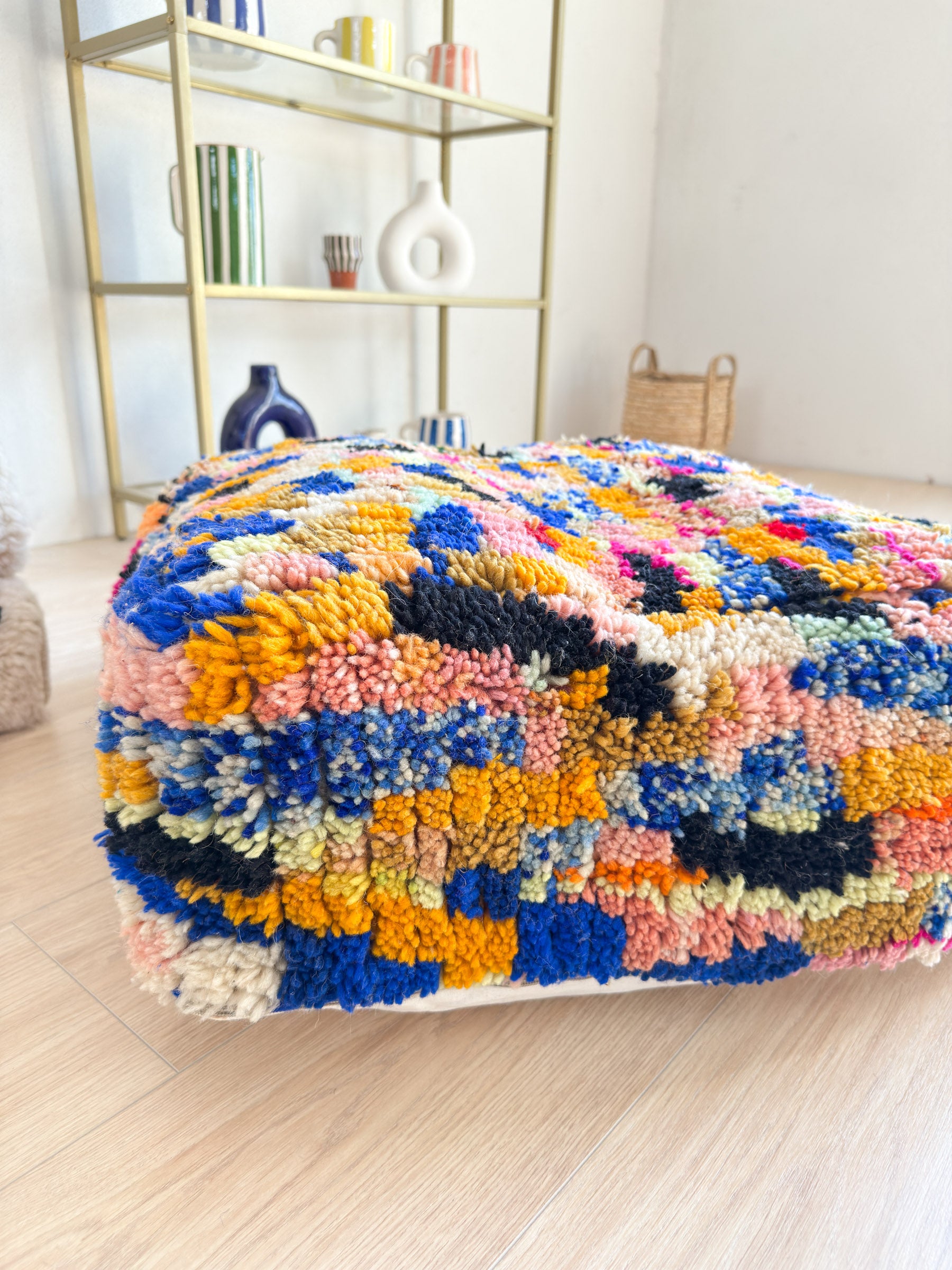 Pouf Marocain, pouf berbère coloré - 60 x 60 cm - n°66