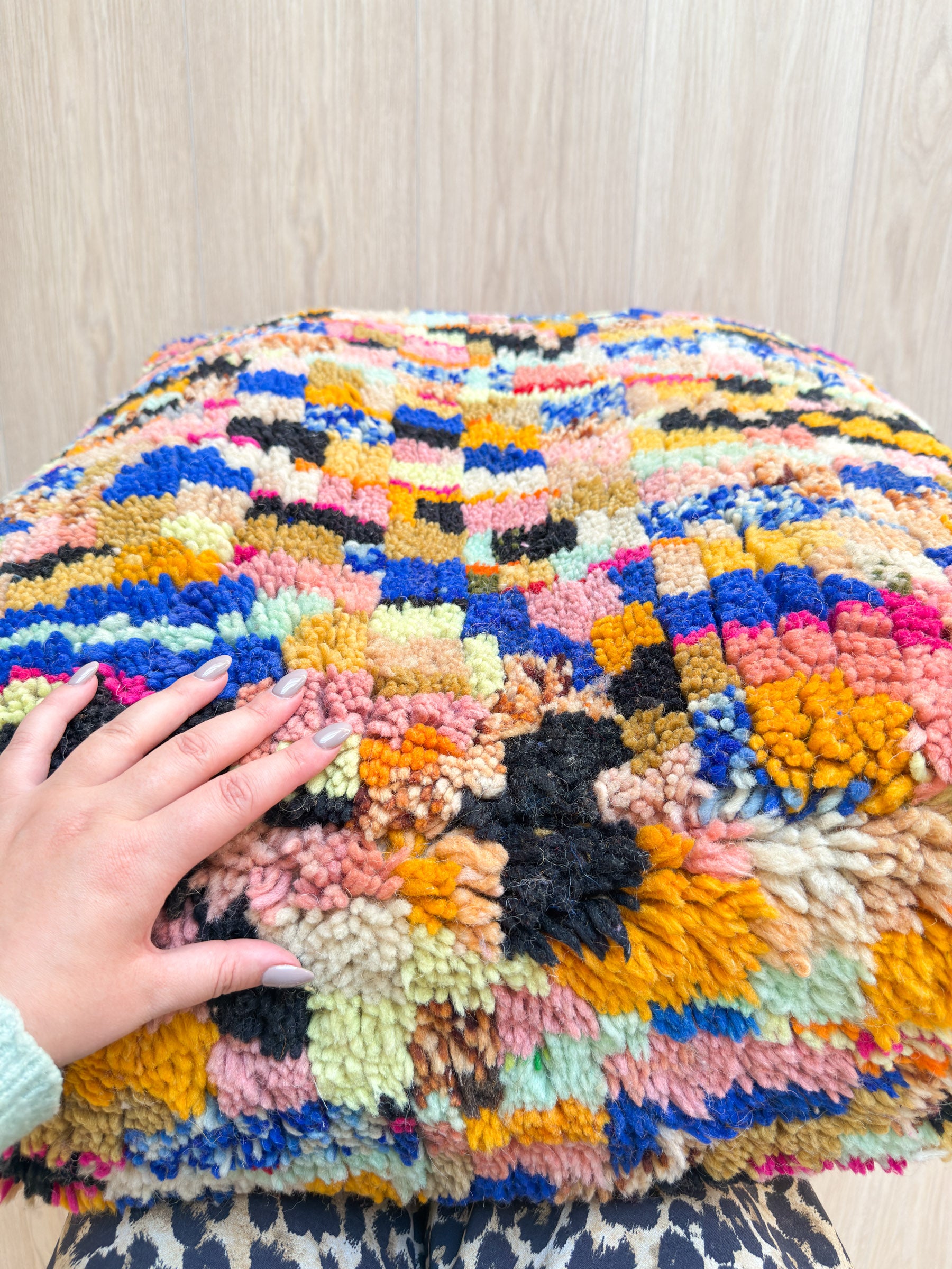 Moroccan pouf, colorful Berber pouf - 60 x 60 cm - n°56