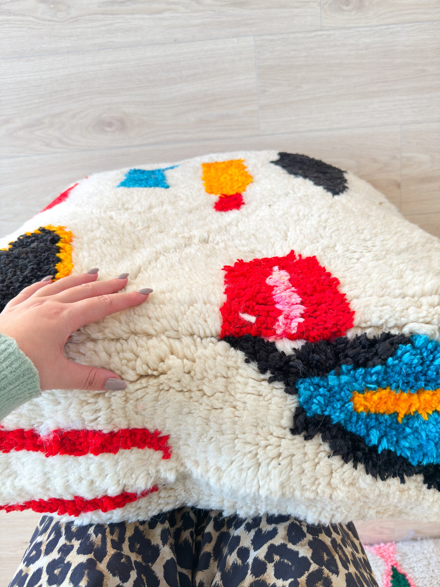 Pouf Marocain, pouf berbère coloré - 60 x 60 cm - n°27