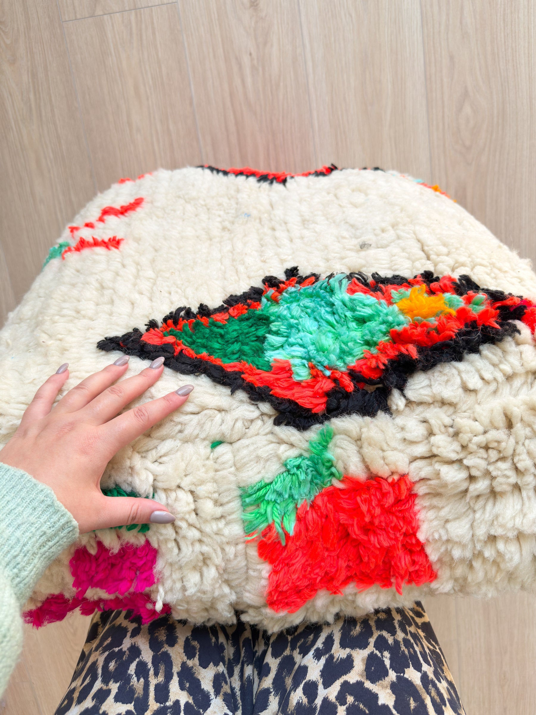 Marokkanischer Pouf, bunter Berber-Pouf - 60 x 60 cm - Nr. 33