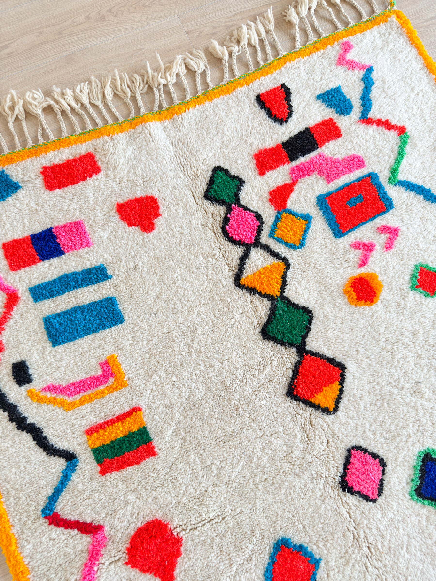 Colorful Berber carpet - n°522
