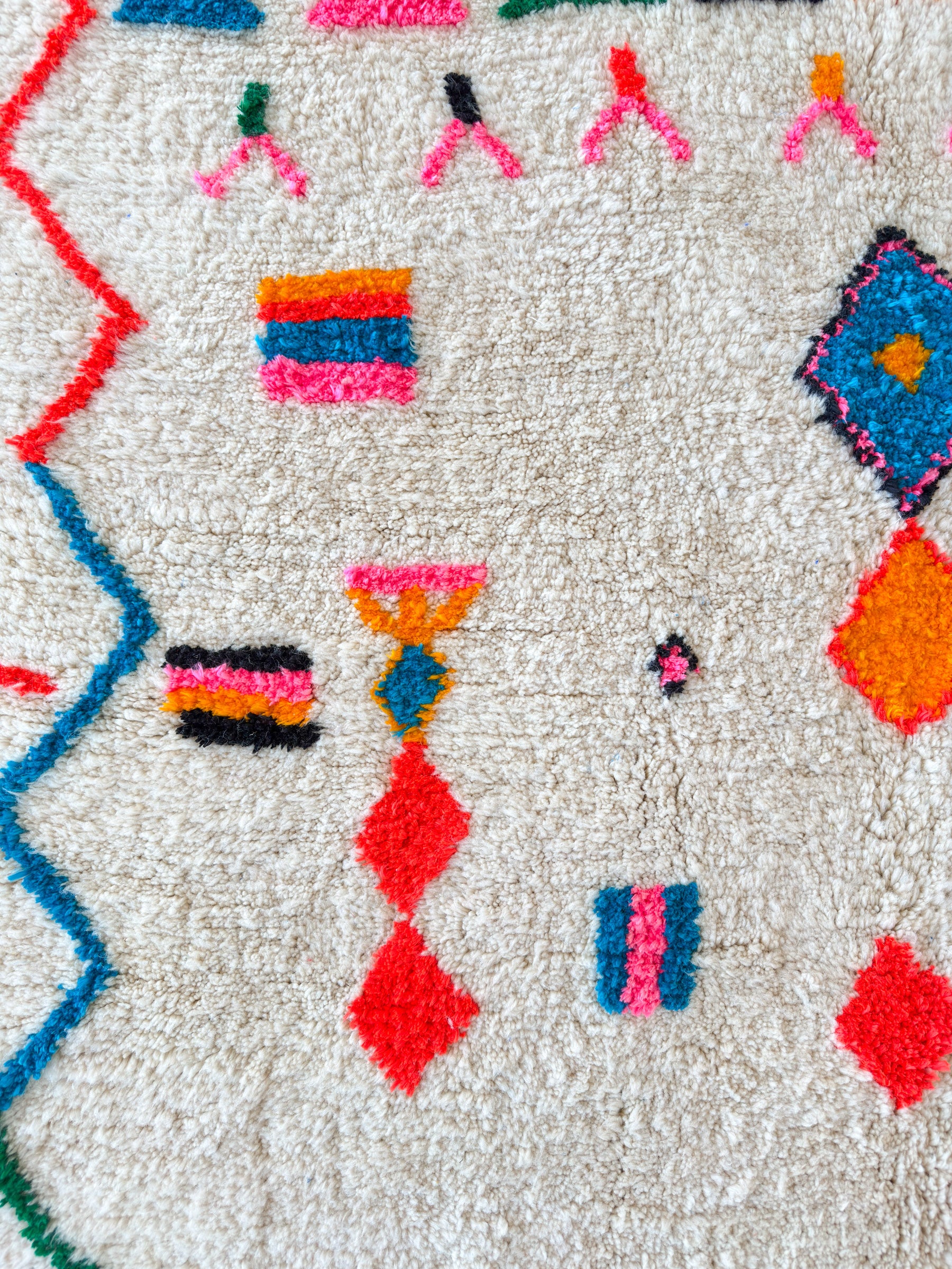 Tapis berbère coloré - n°744