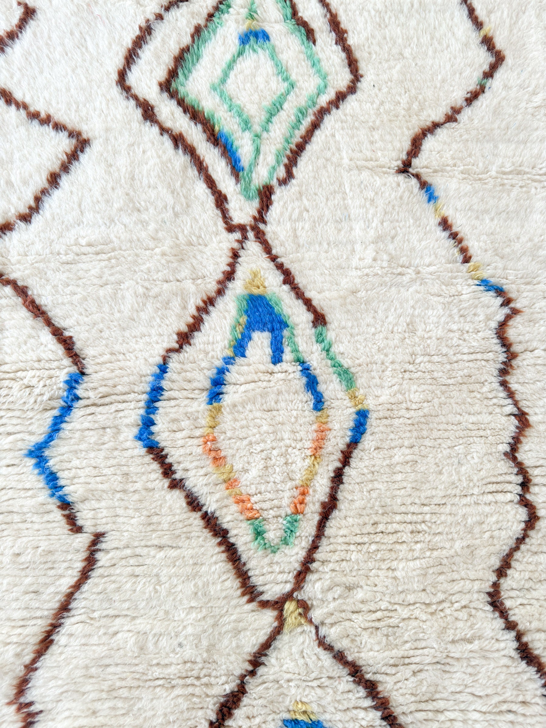 Tapis berbère coloré 105 x 168 cm - n°2333