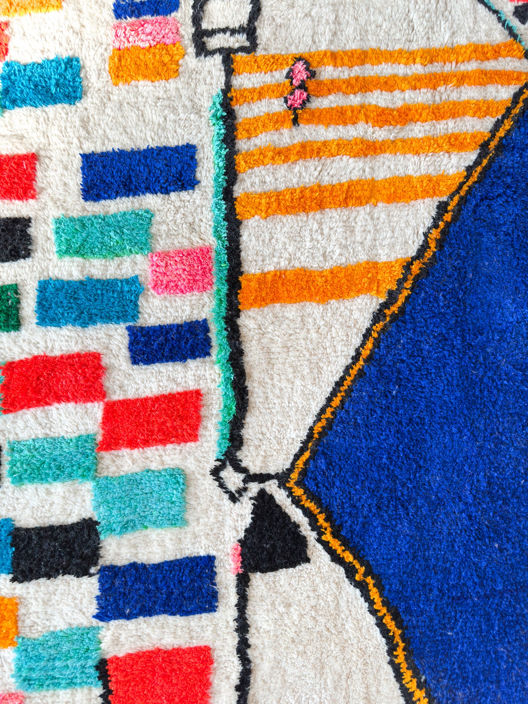 Colorful Berber rug 213 x 331 cm - n°2304