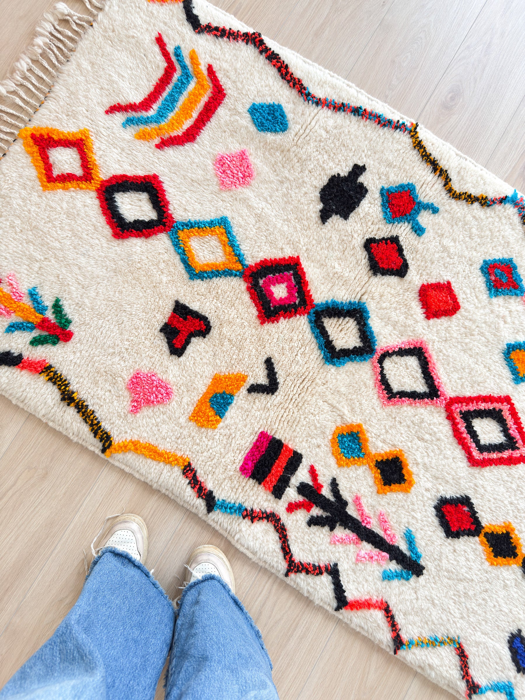 Colorful Berber rug 100 x 178 cm - No. 2390