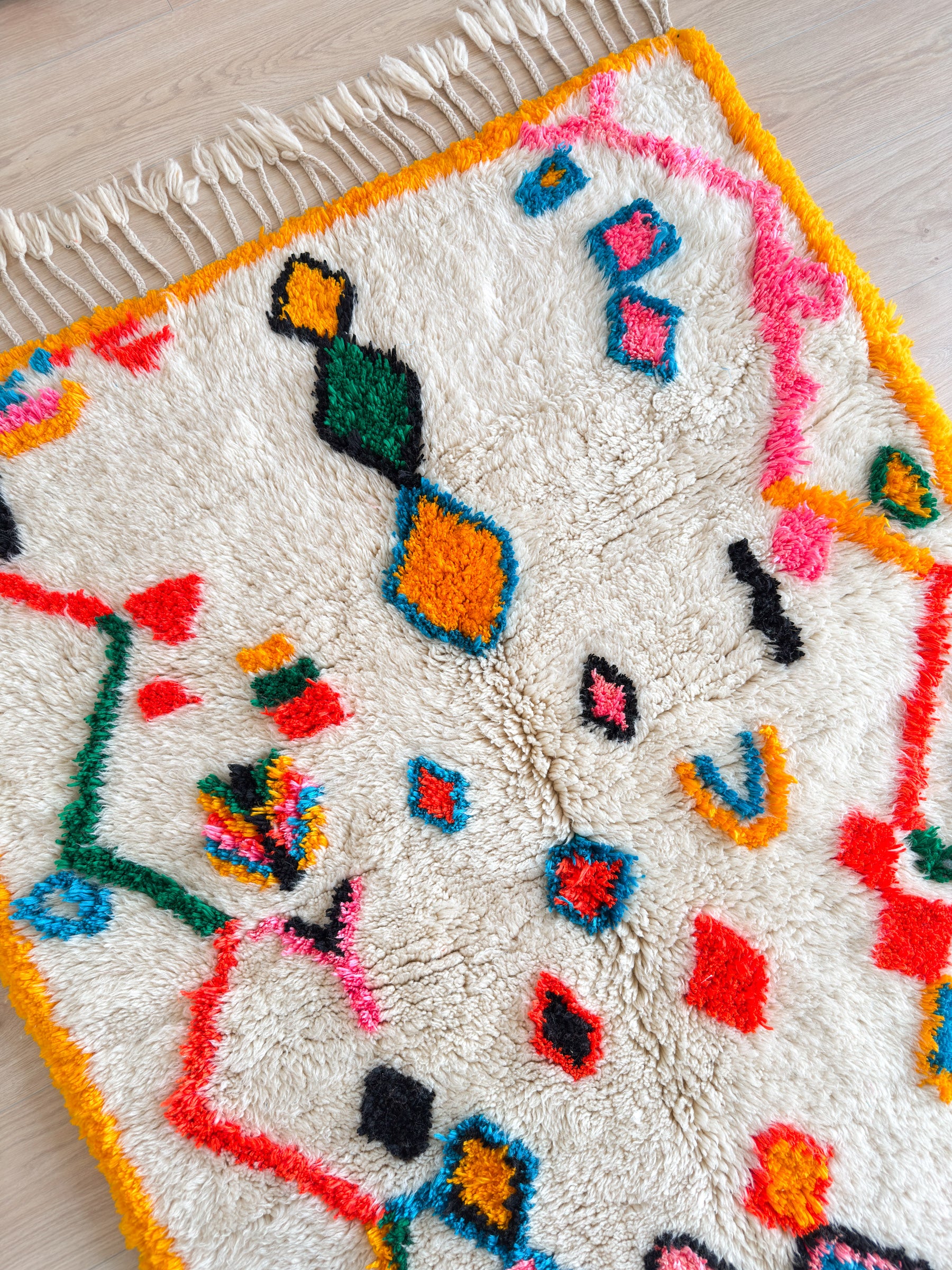 Tapis berbère coloré 125 x 206 cm - n°2398