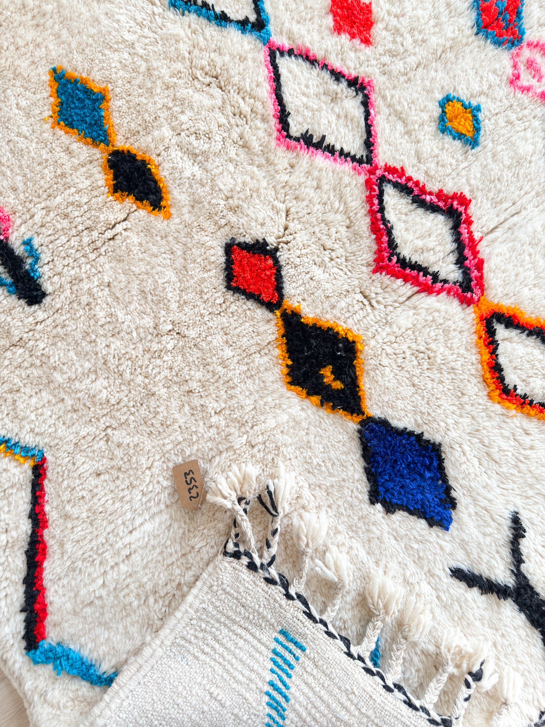 Tapis berbère coloré 151 x 235 cm - n°2353