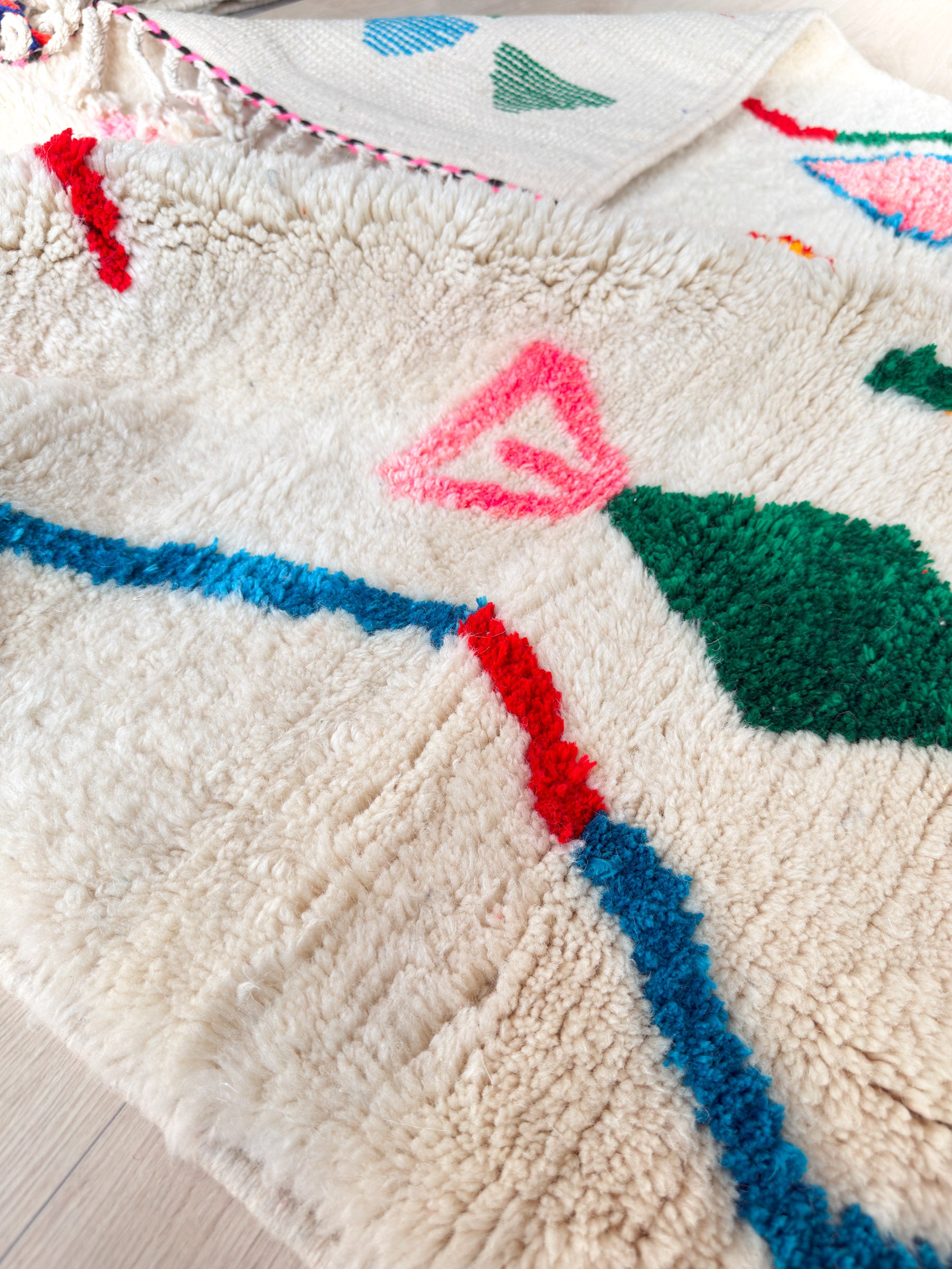 Bunter Berberteppich 141 x 231 cm - Nr. 2359