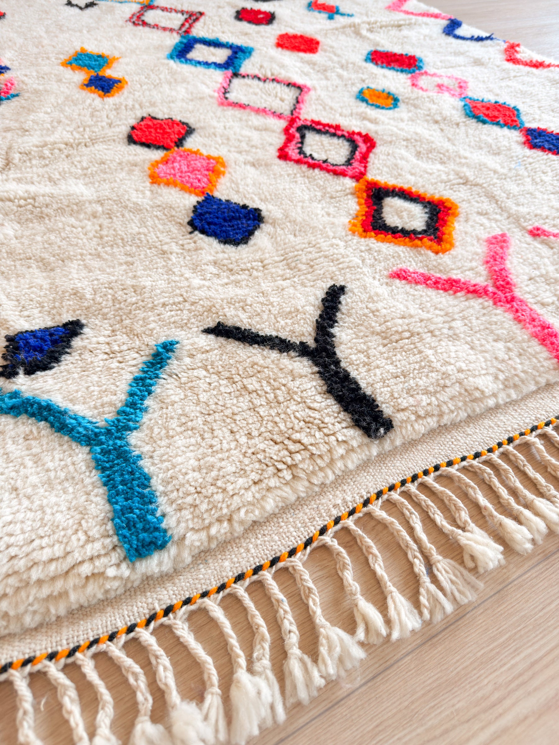 Colorful Berber rug 141 x 241 cm - No. 2438