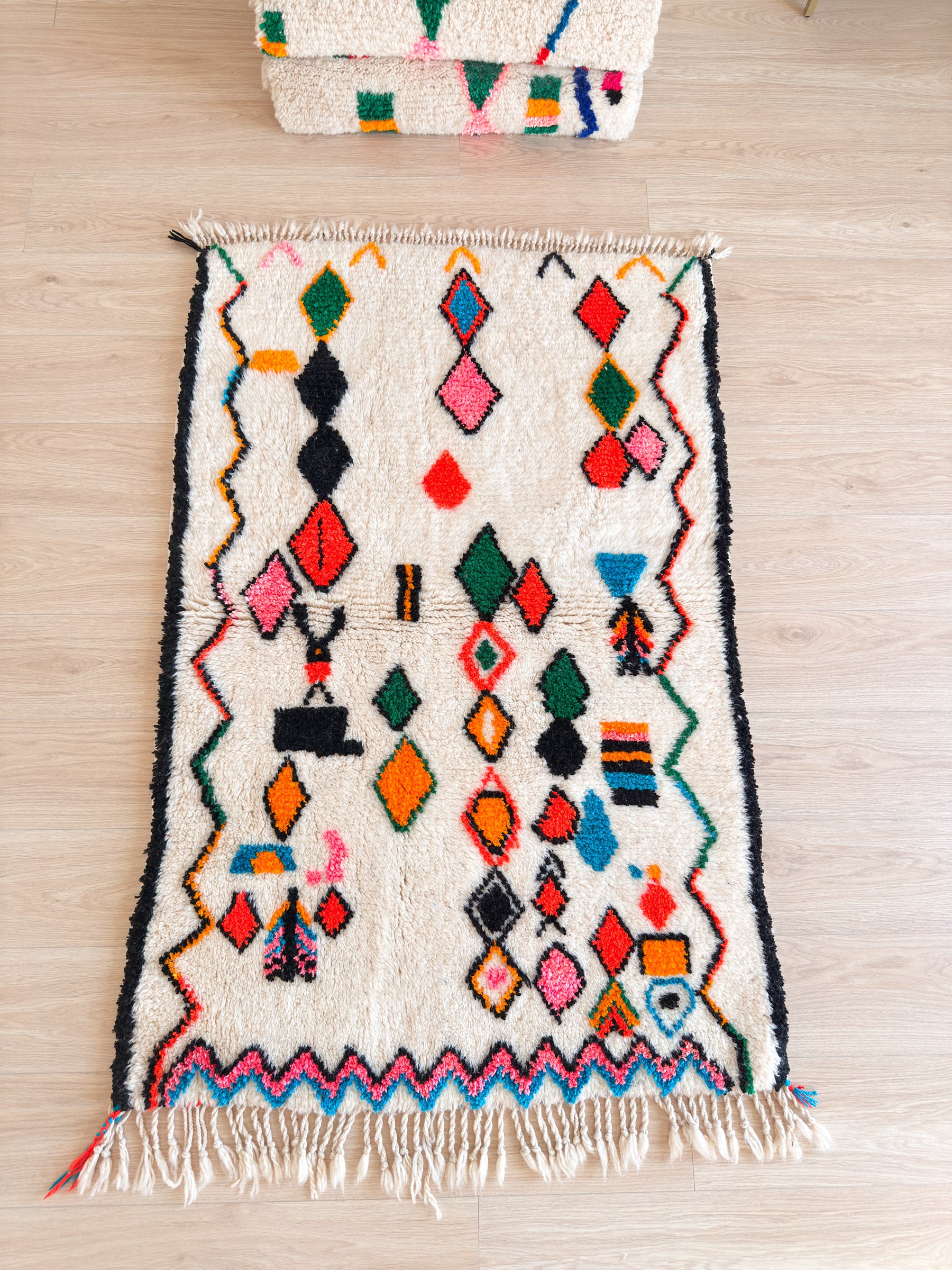 Colorful Berber rug 105 x 174 cm - No. 2453