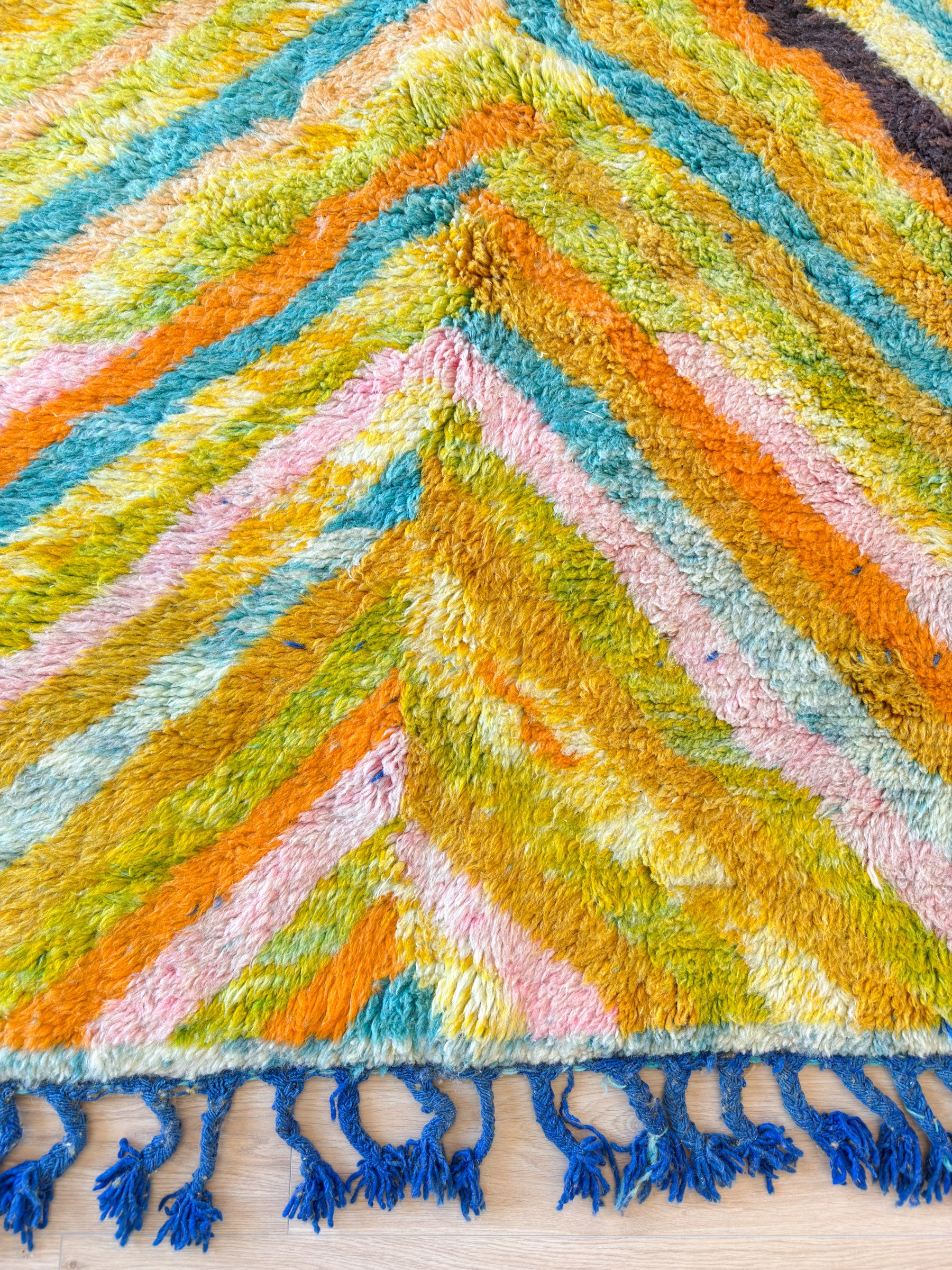 Tapis berbère coloré 210 x 320 cm - n°2099