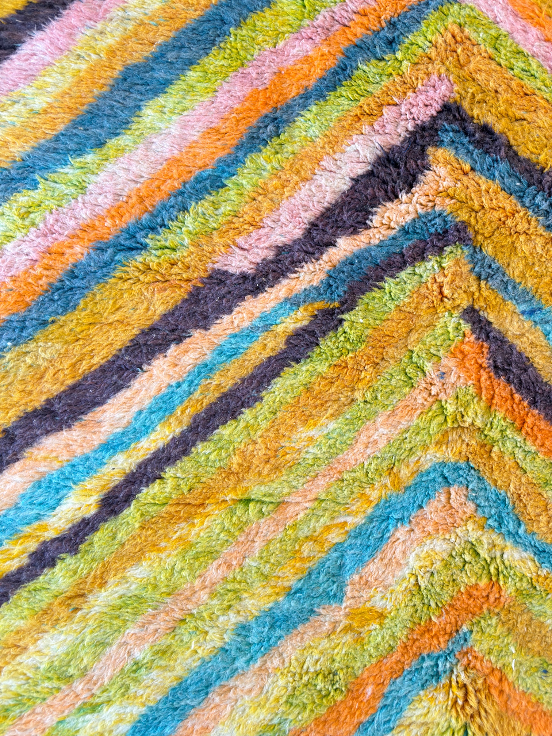 Tapis berbère coloré 210 x 320 cm - n°2099