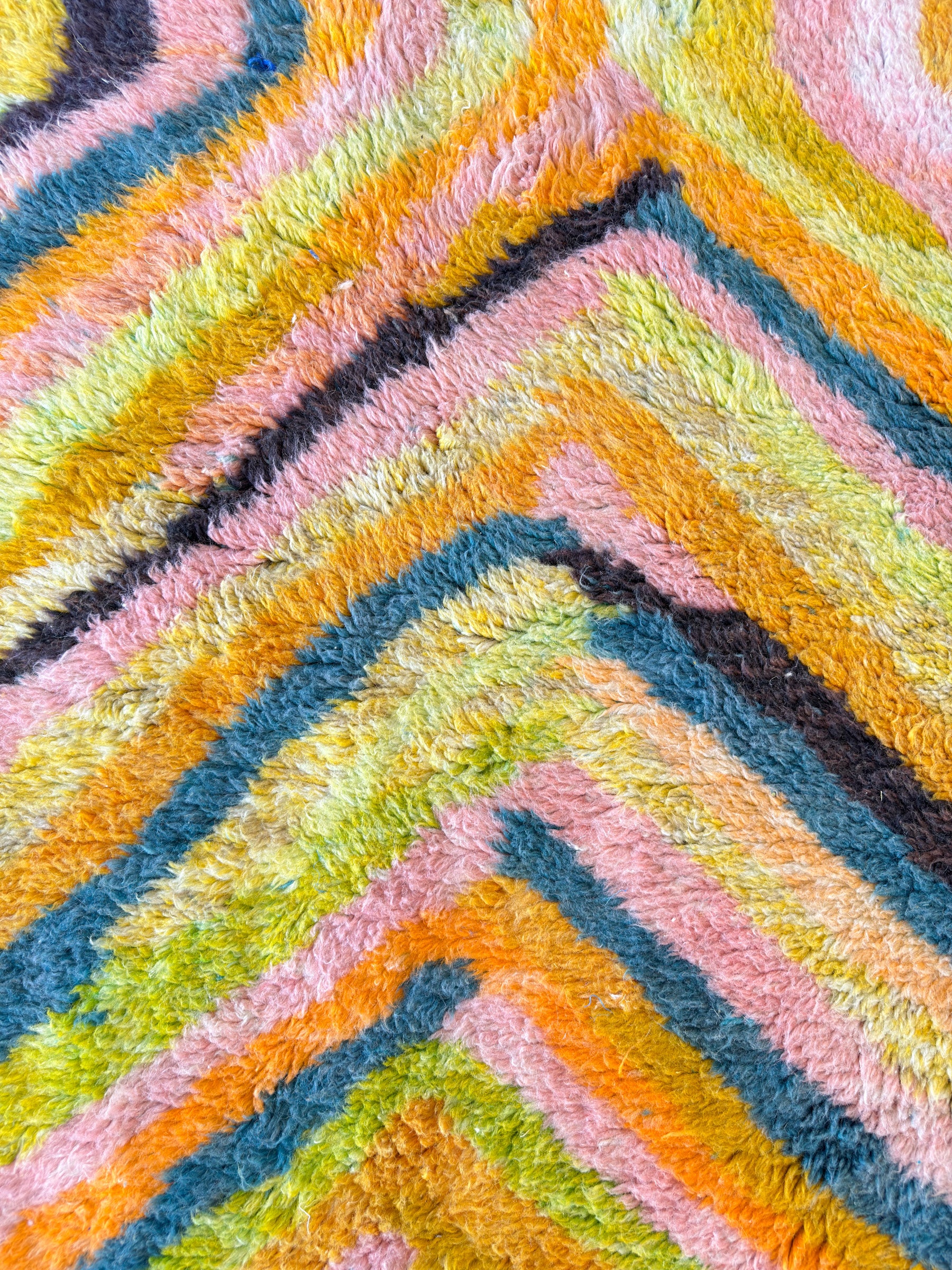 Tapis berbère coloré 210 x 320 cm - n°2099